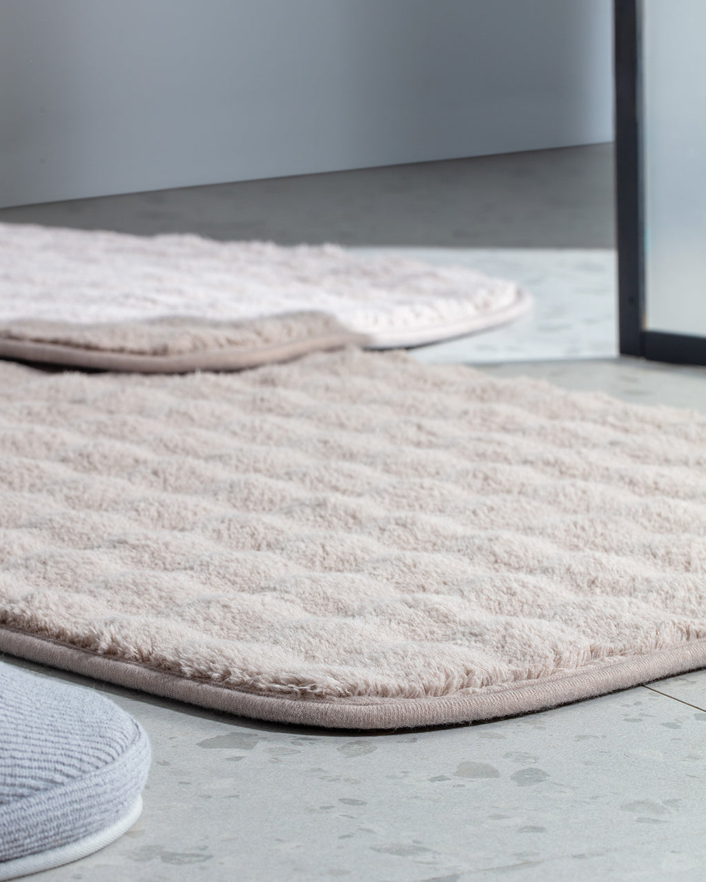 Reflet Bubble 2-piece Bath Mat - Madame Coco JO