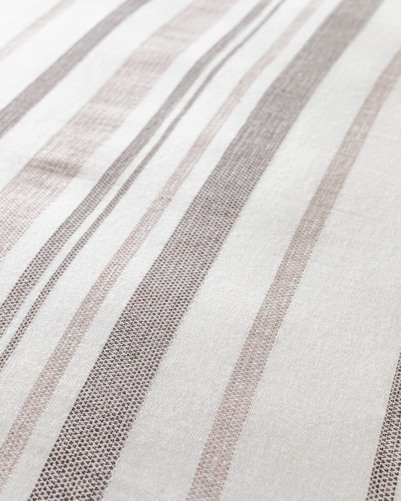 Colmar Double Size Dobby Duvet Cover Set - Madame Coco JO