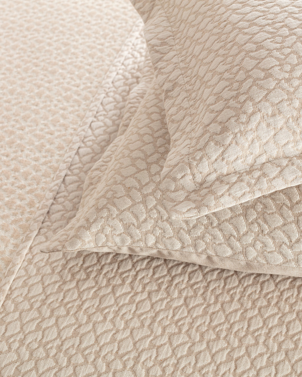 Ordre Double Size Bedspread - Madame Coco JO