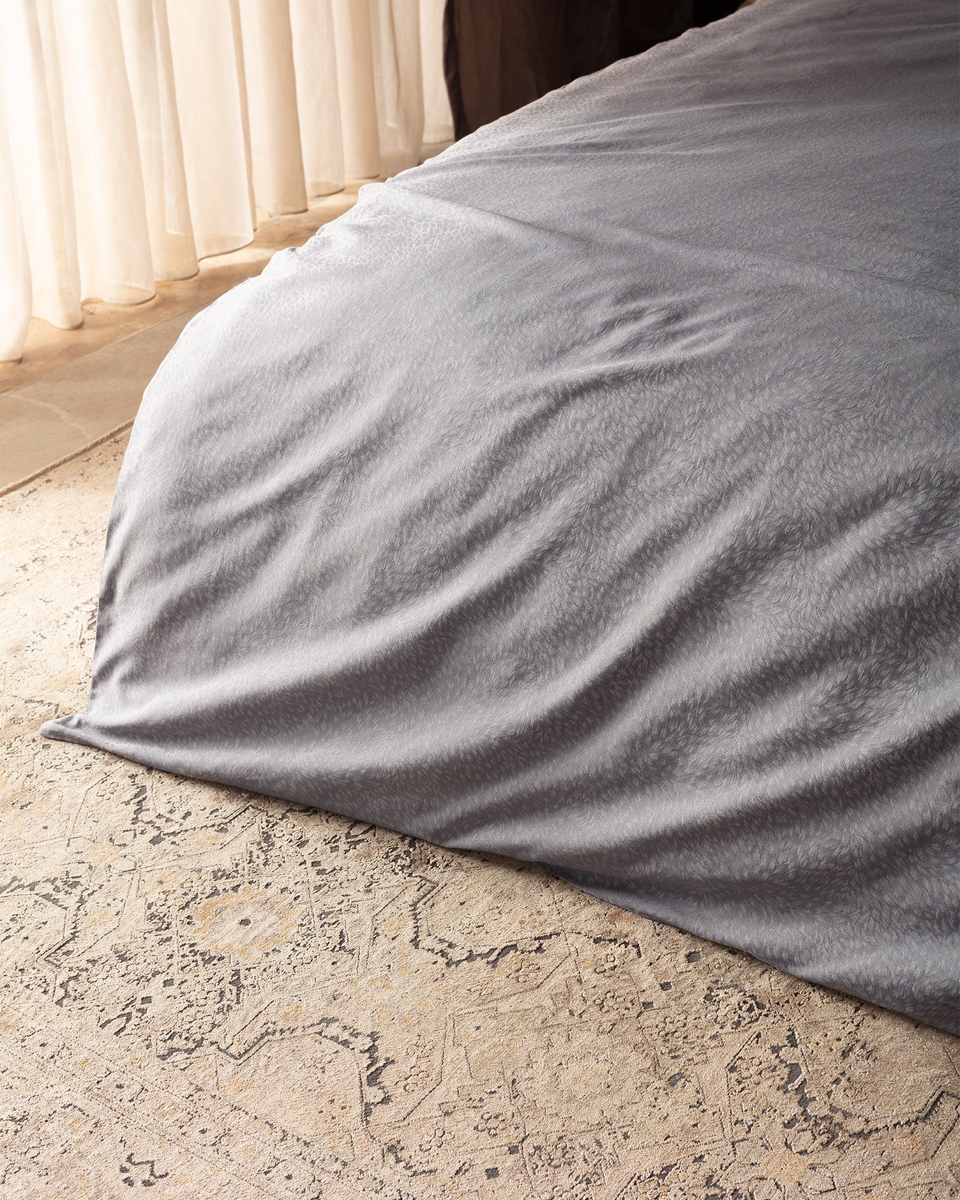 Andre King Size Duvet Cover Set - Jacquard Satin - Madame Coco JO