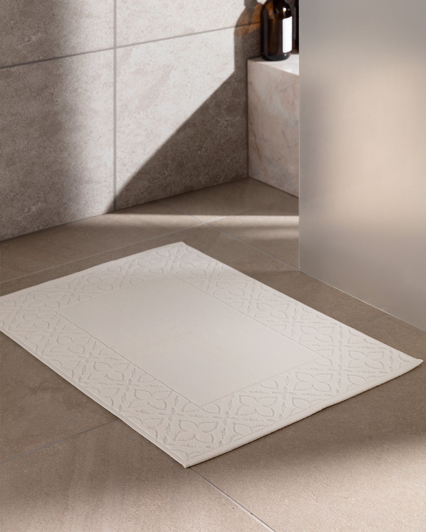 Chance Jacquard Foot Towel - Madame Coco JO