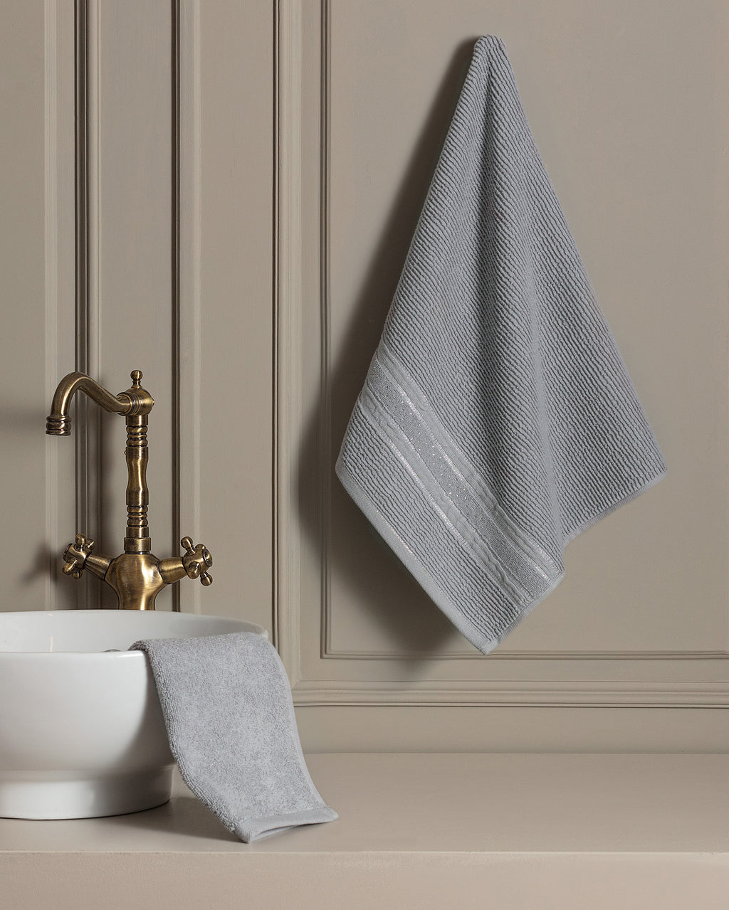 Alice Face Towel - Madame Coco JO