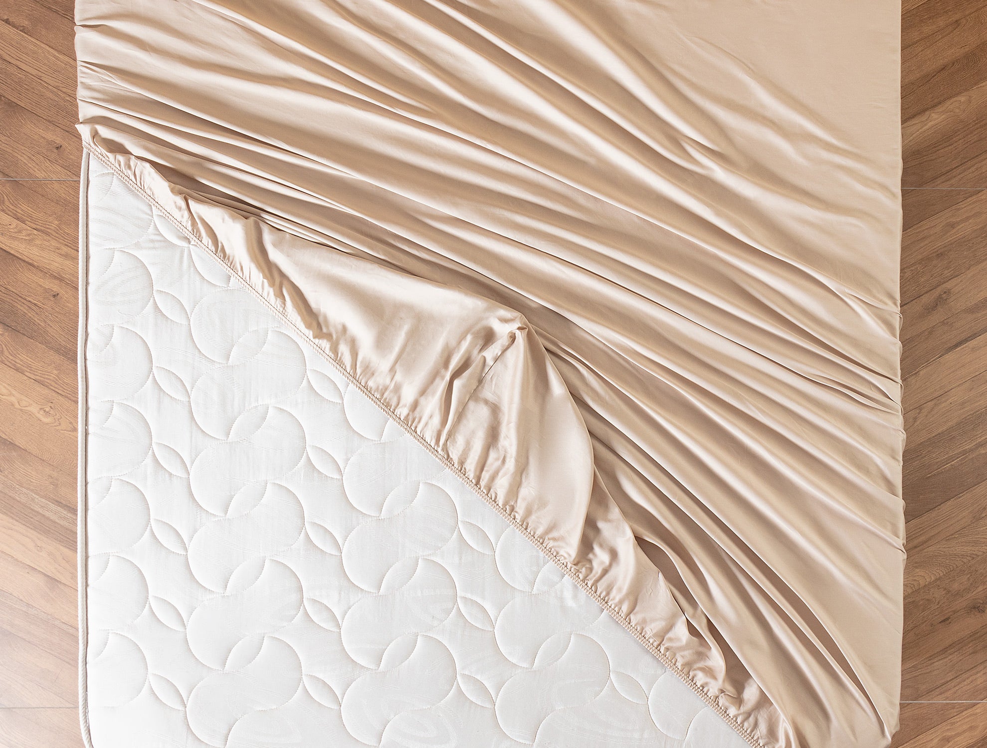 Ciel Satin Fitted Sheet - Madame Coco JO