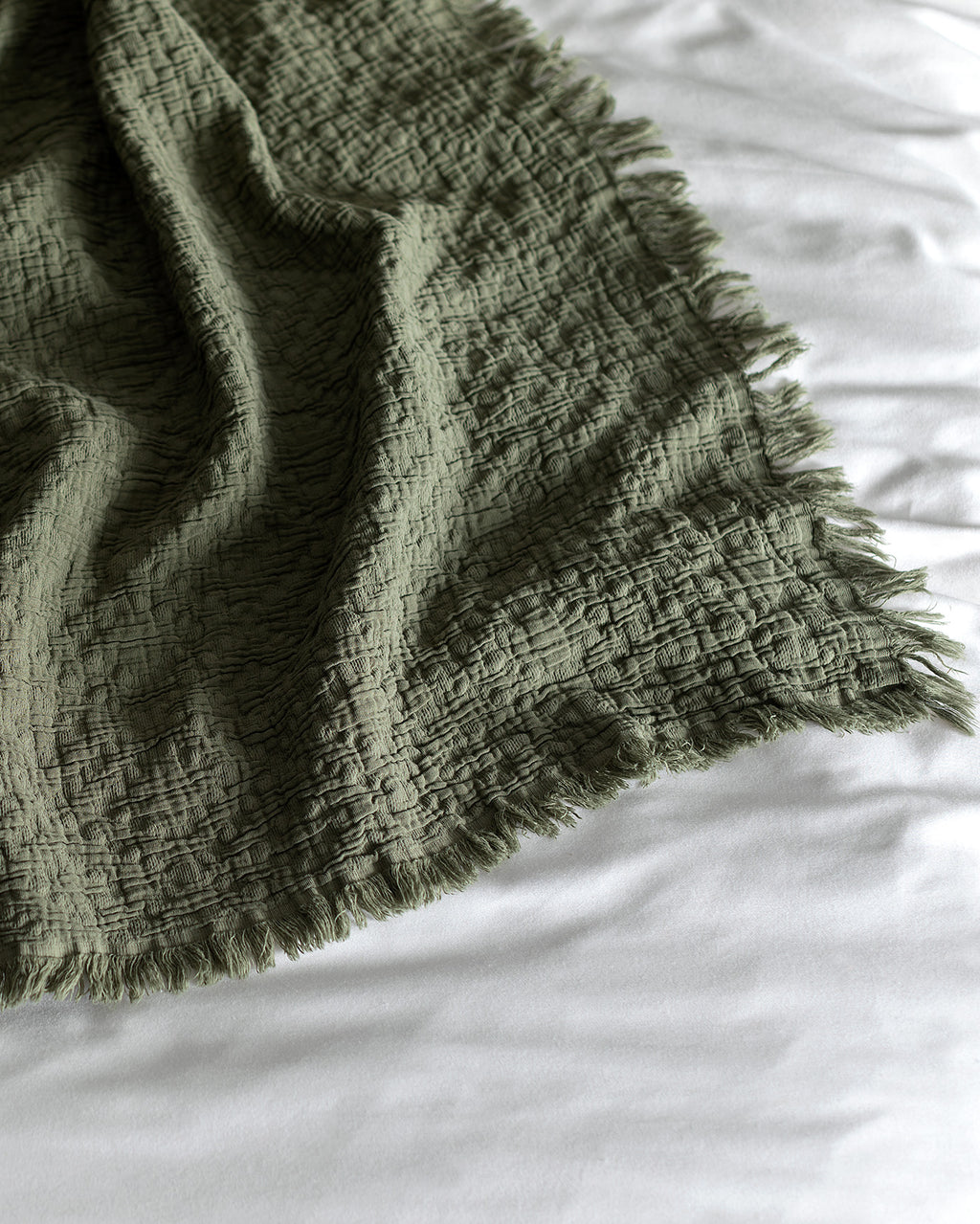 Vue King Size Bedspread - Madame Coco JO