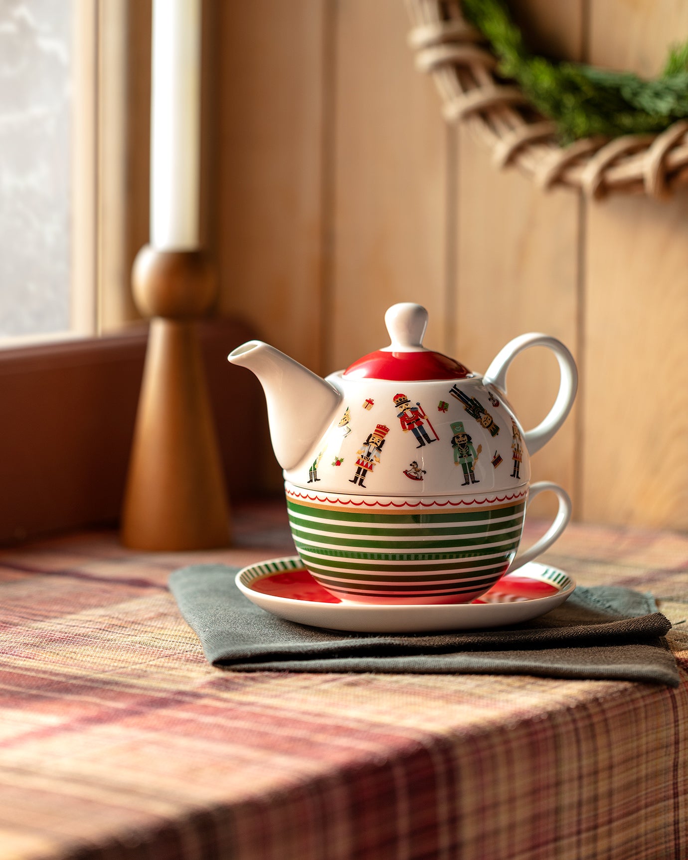 Doux Teapot - Madame Coco JO