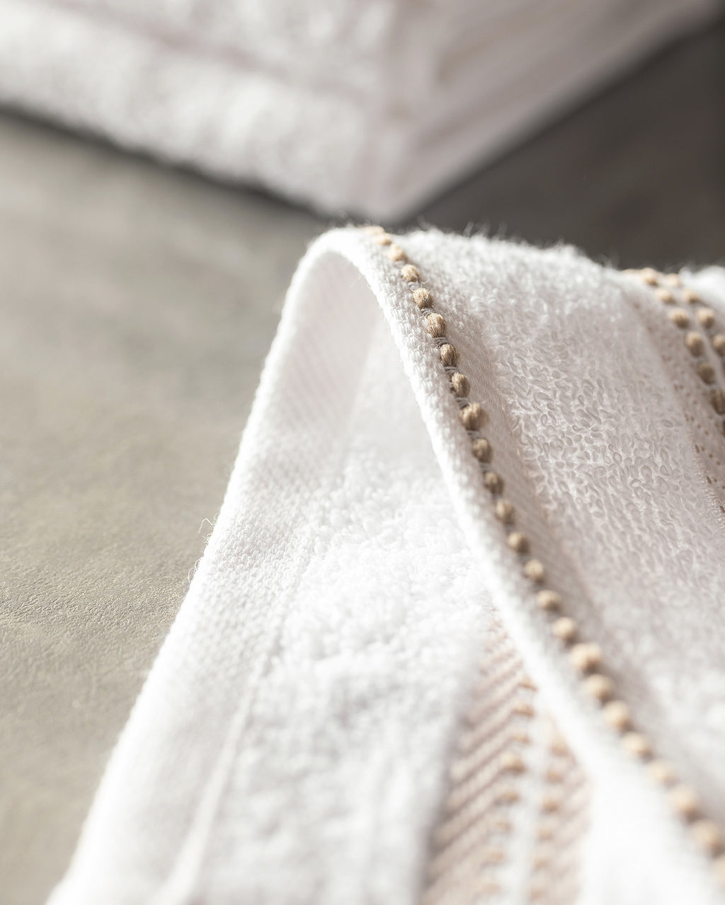 Fanya 4 Pack Hand Towel - Madame Coco JO