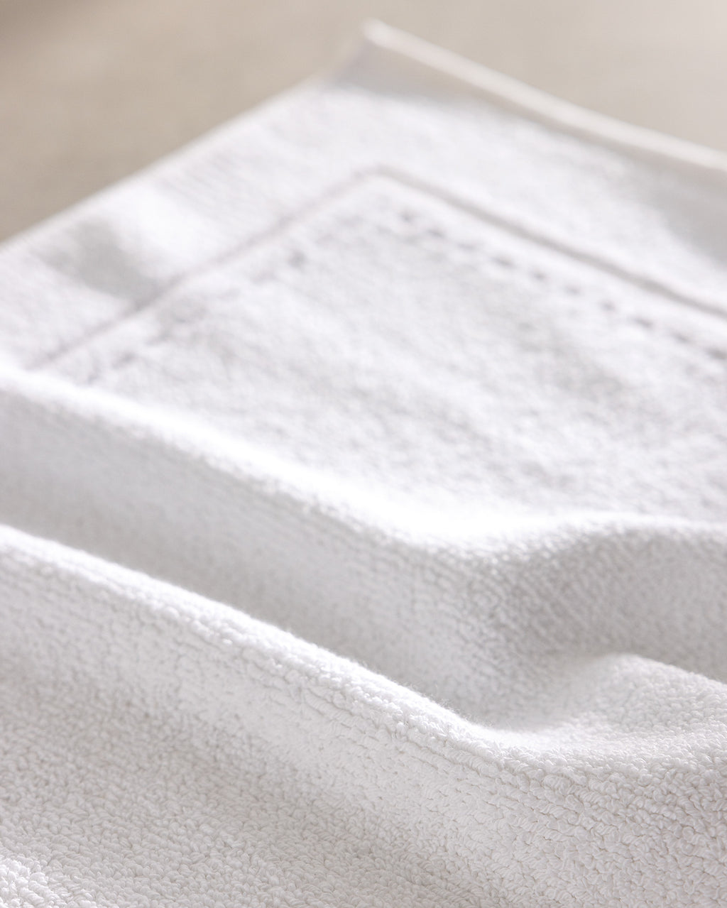 Angeline Foot Towel - Madame Coco JO