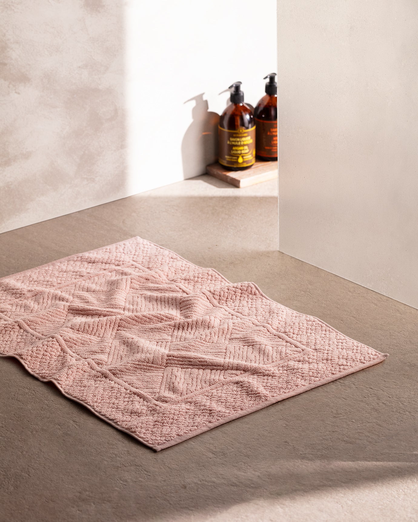 Sylvie Foot Towel - Madame Coco JO