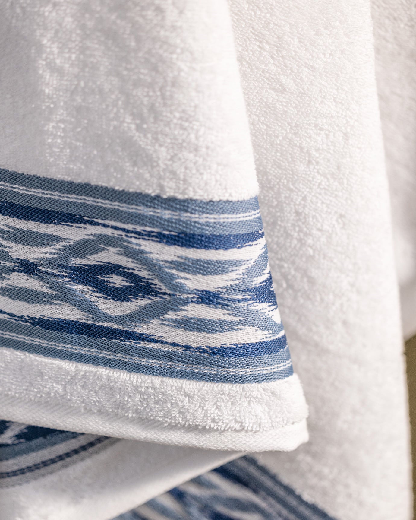 Daine Bath Towel - Madame Coco JO