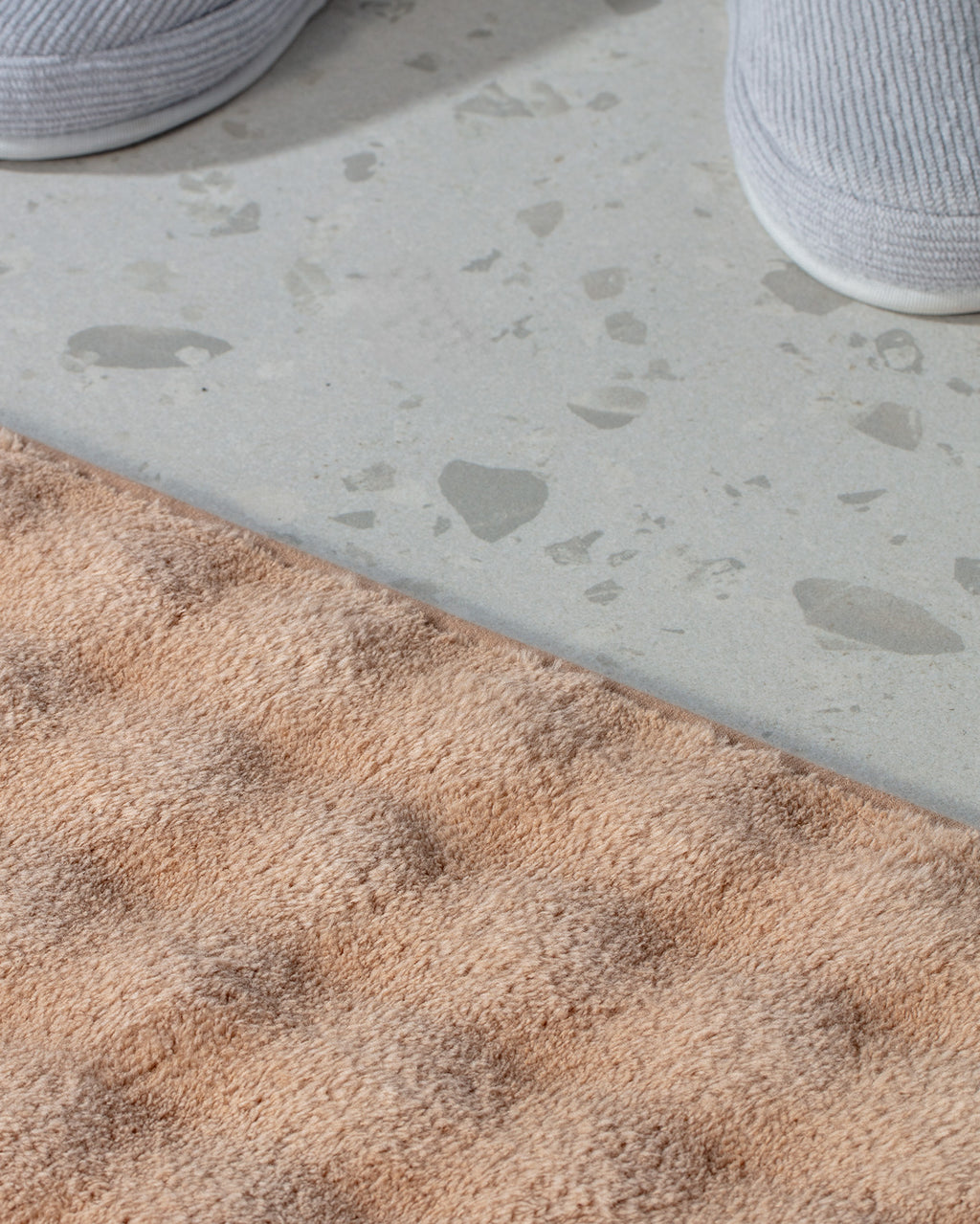 Reflet Bubble 2-piece Bath Mat - Madame Coco JO