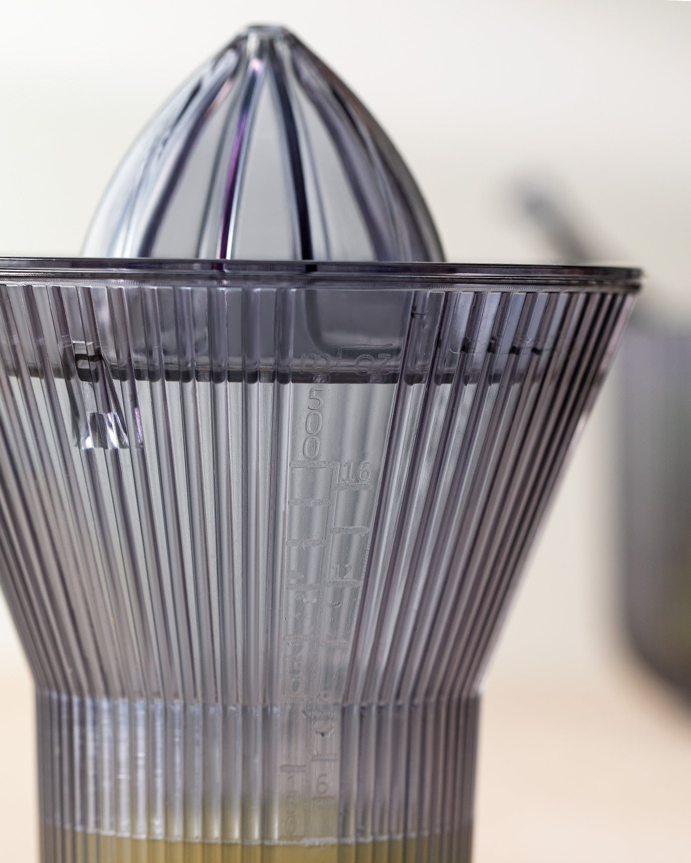 Henric Lemon Squeezer - Madame Coco JO