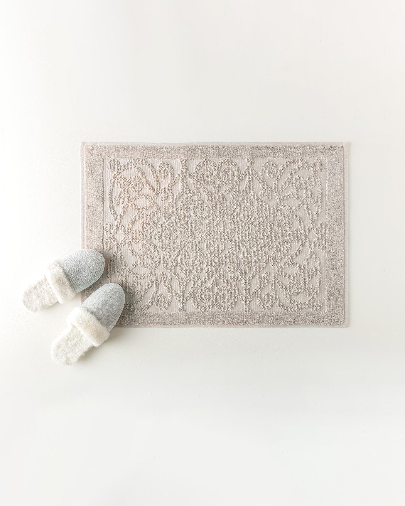 Berthe Foot Towel - Madame Coco JO
