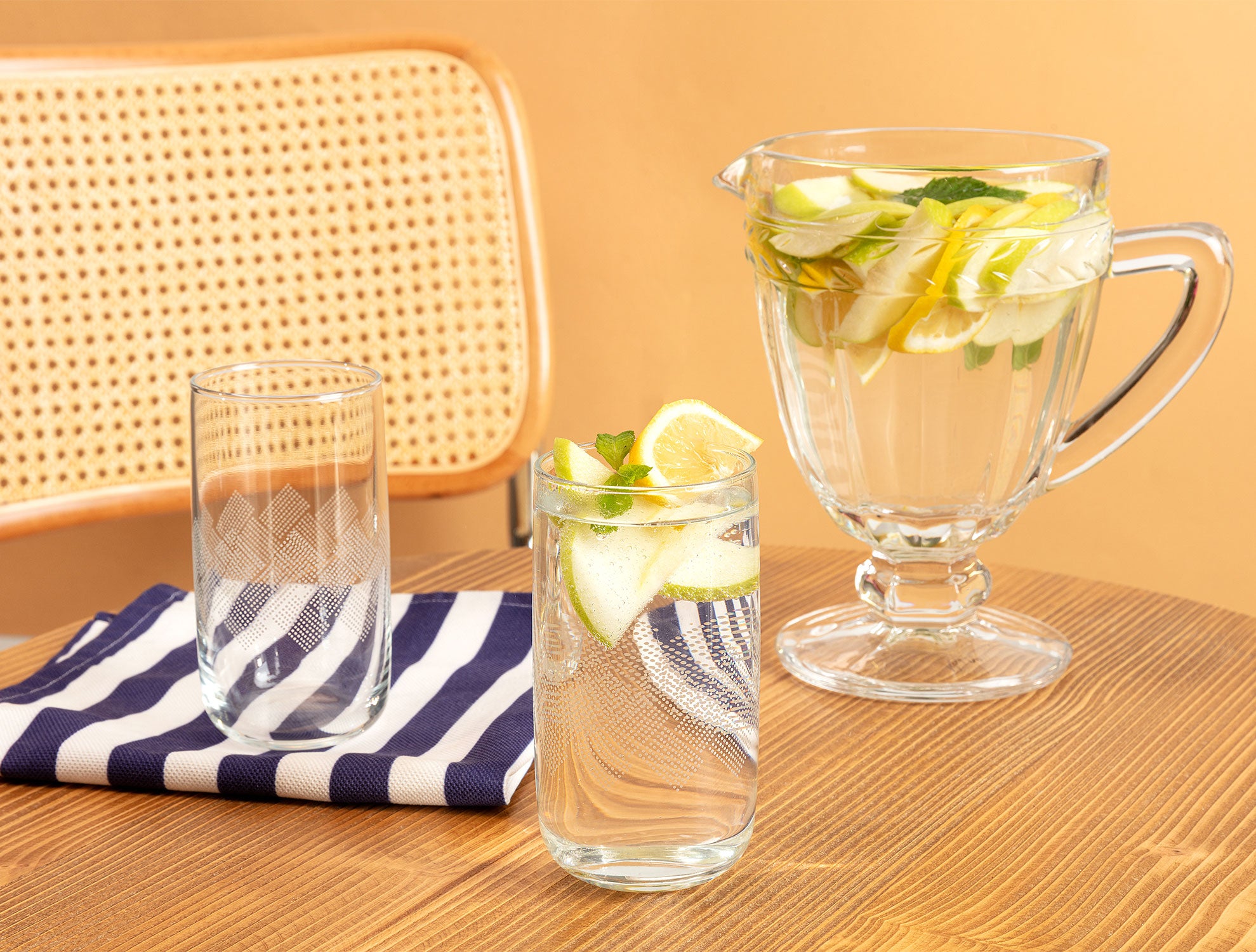 Musette-white Rugs 4-piece Beverage Glass Set - Madame Coco JO