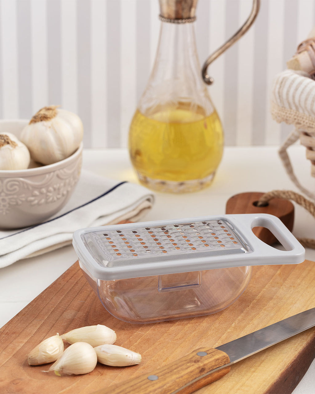 Garlic And Cheese Grater With Bowl - Madame Coco JO