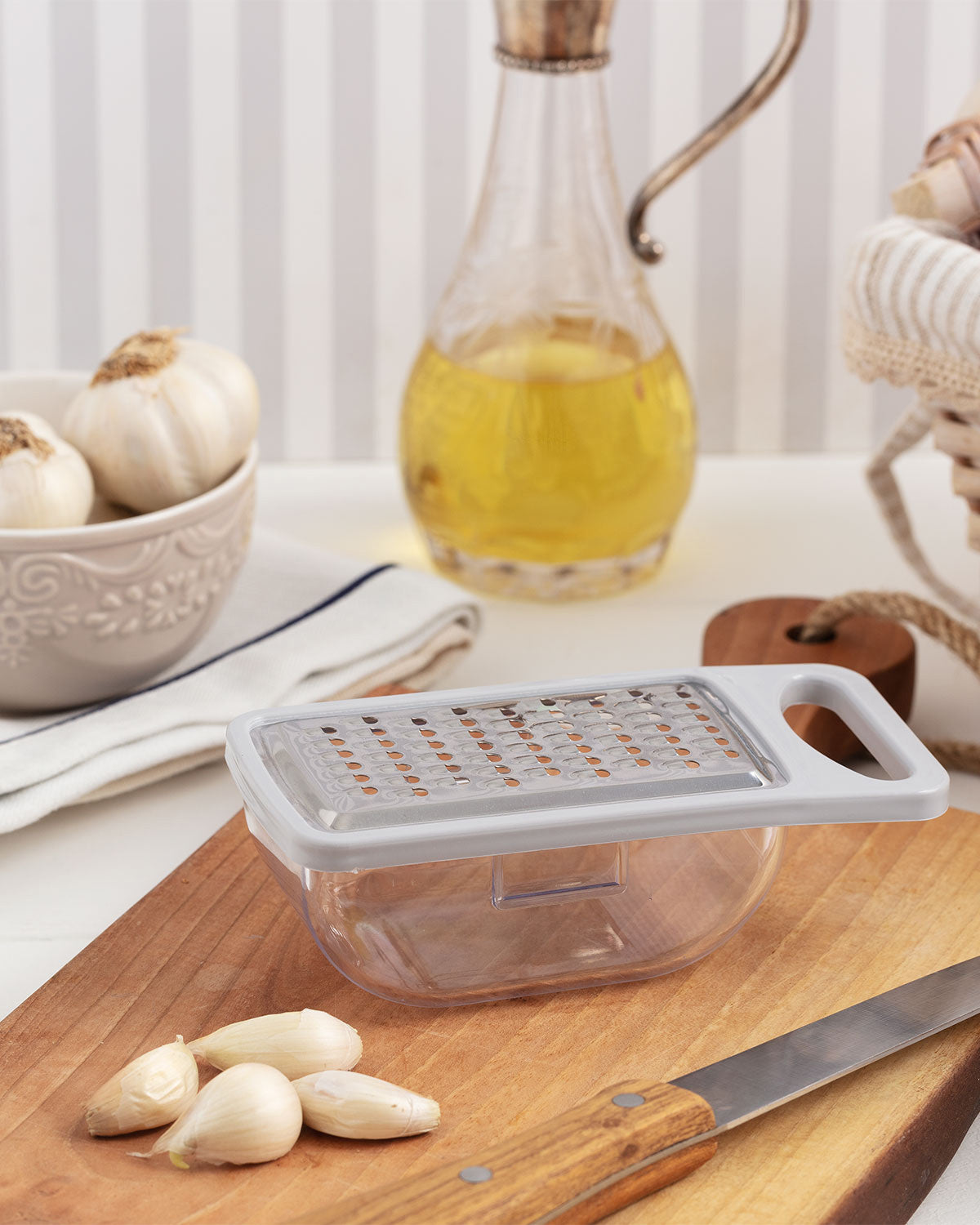 Garlic And Cheese Grater With Bowl - Madame Coco JO