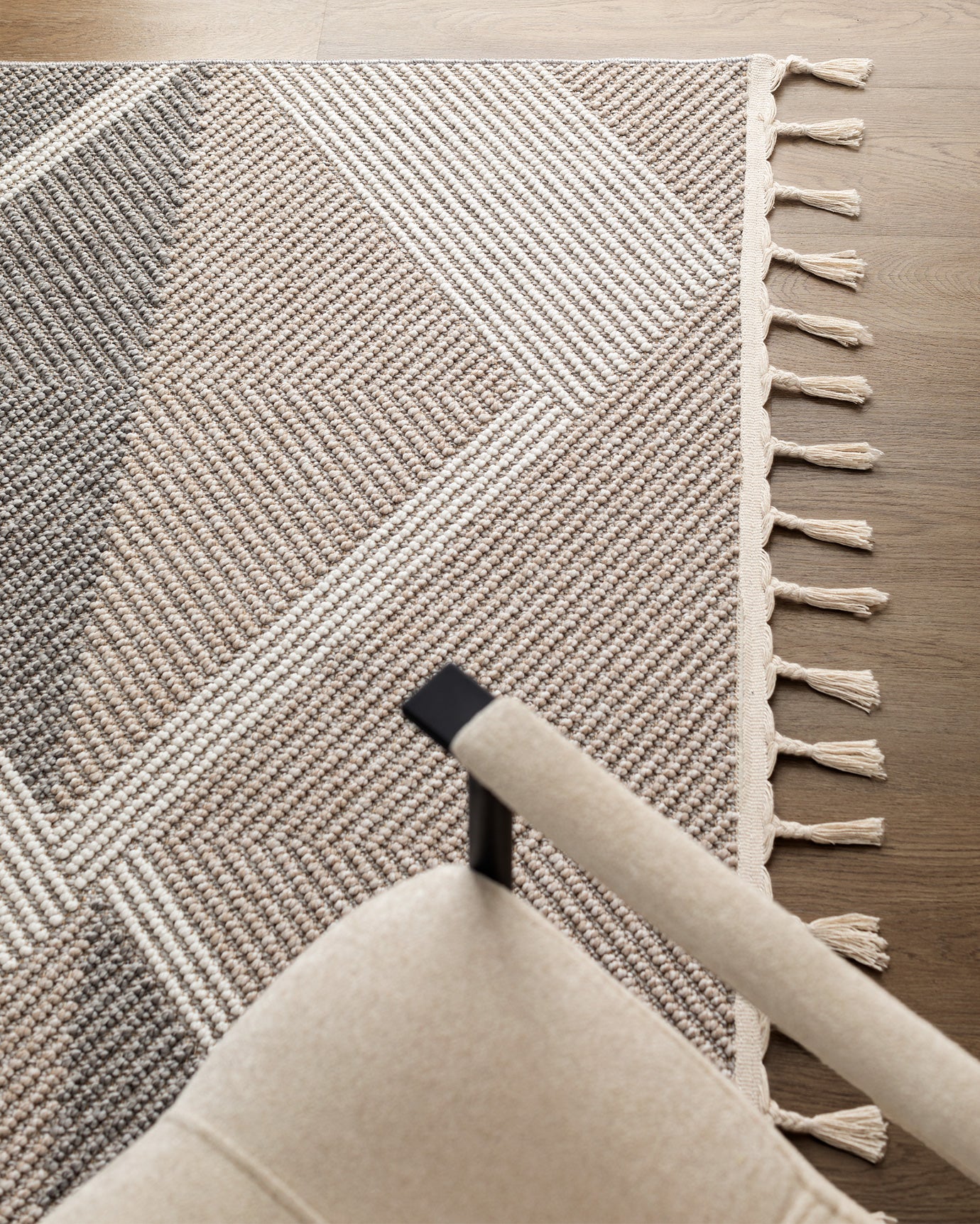 Grelot Carpet - Madame Coco JO