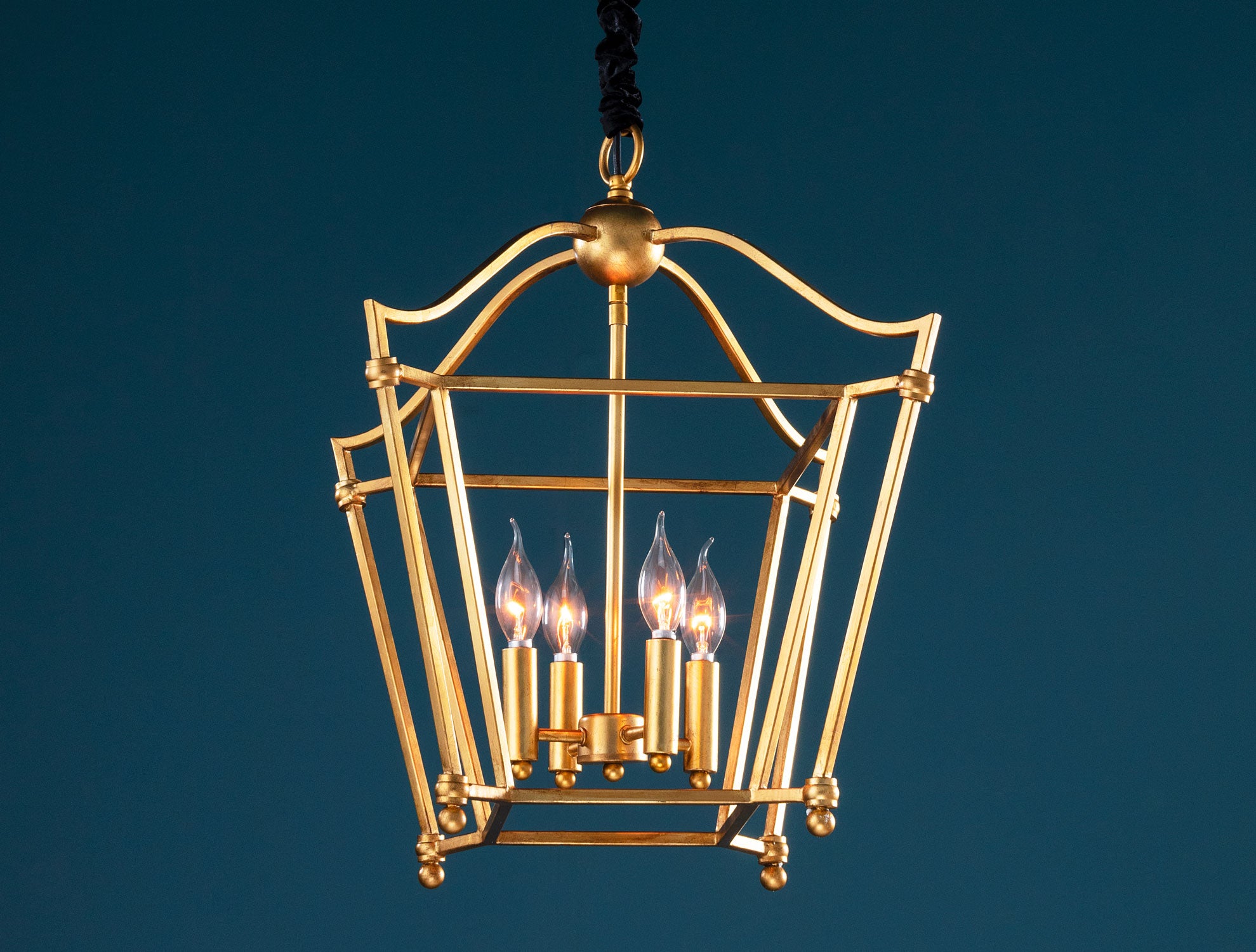 Rehab Chandelier - Madame Coco JO