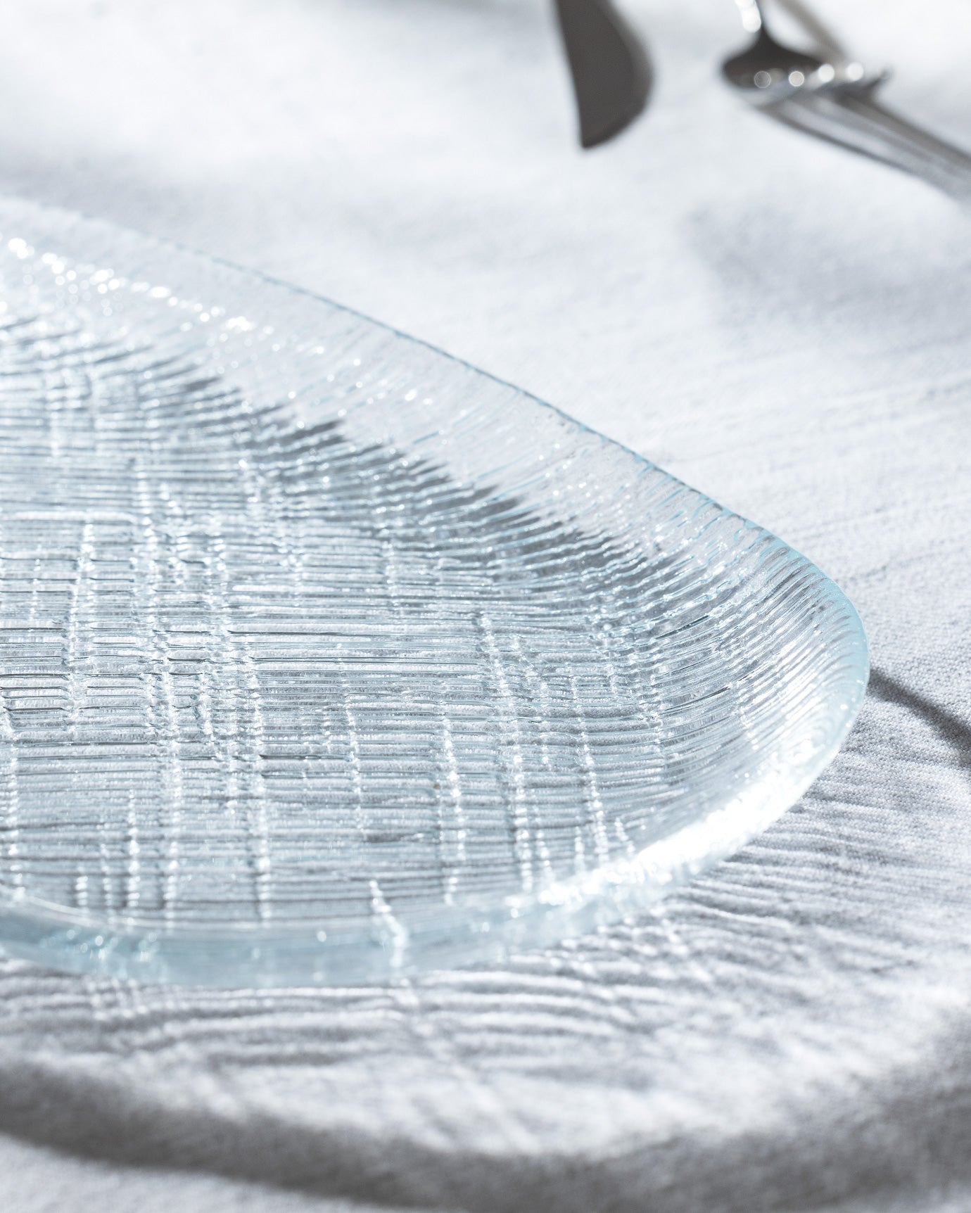 Hector Oval Serving Plate - Large Size - Madame Coco JO