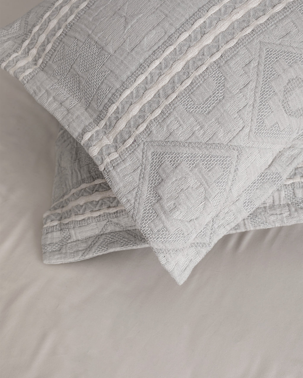 Ethnique Double Size Bedspread - Madame Coco JO