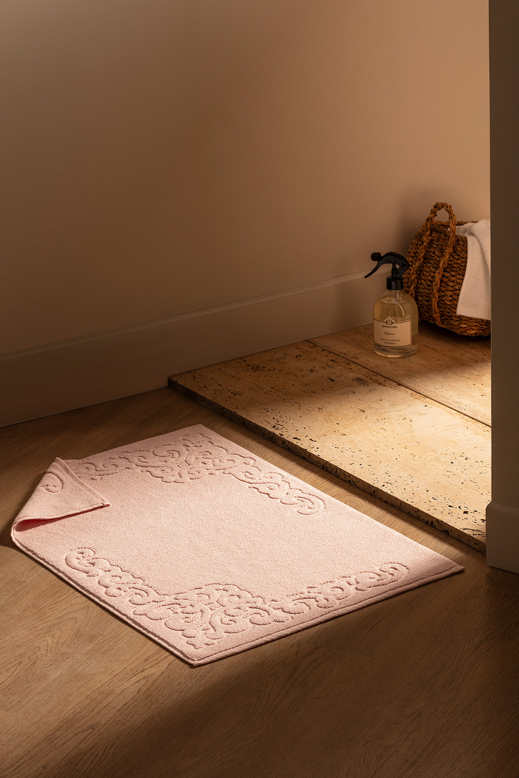 Orlena Foot Towel - Madame Coco JO