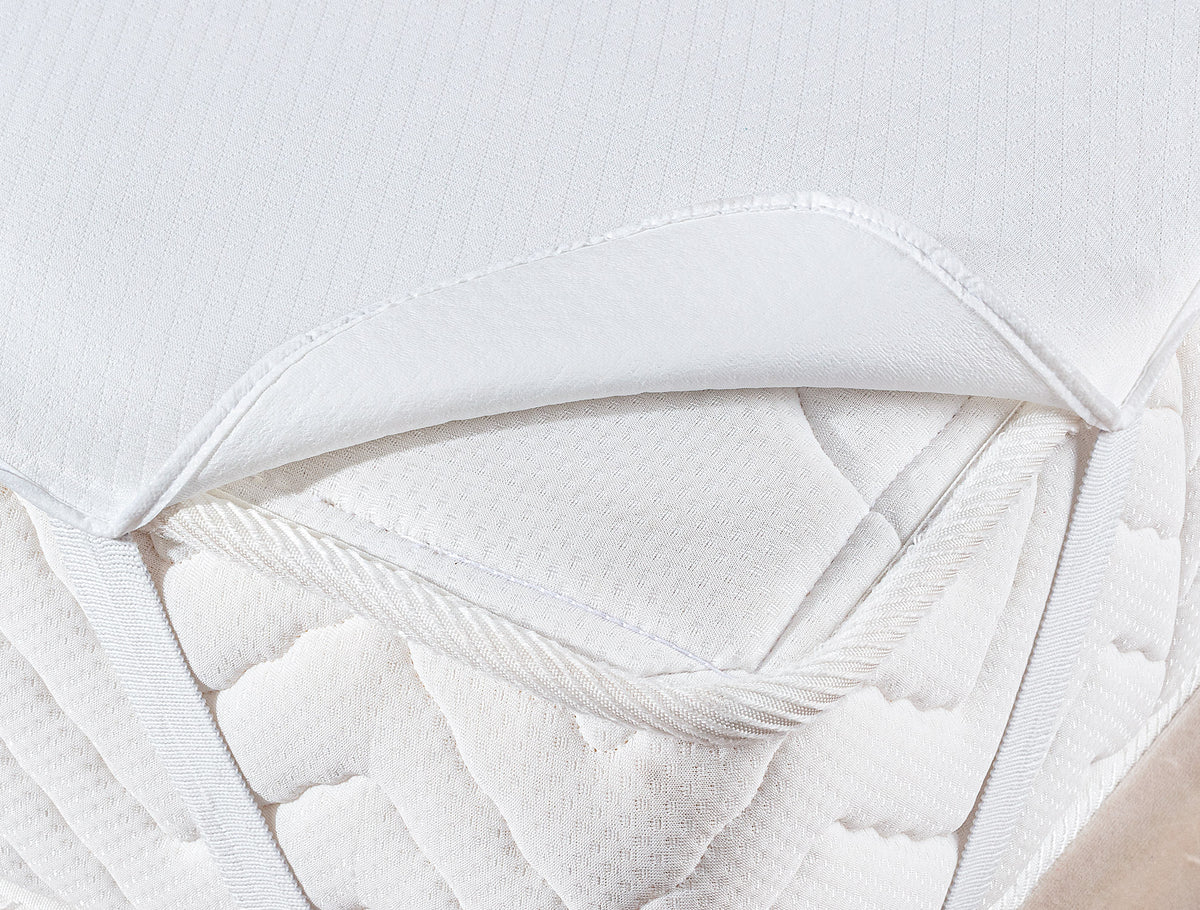 Flore Waterproof Bed Protector - Madame Coco JO