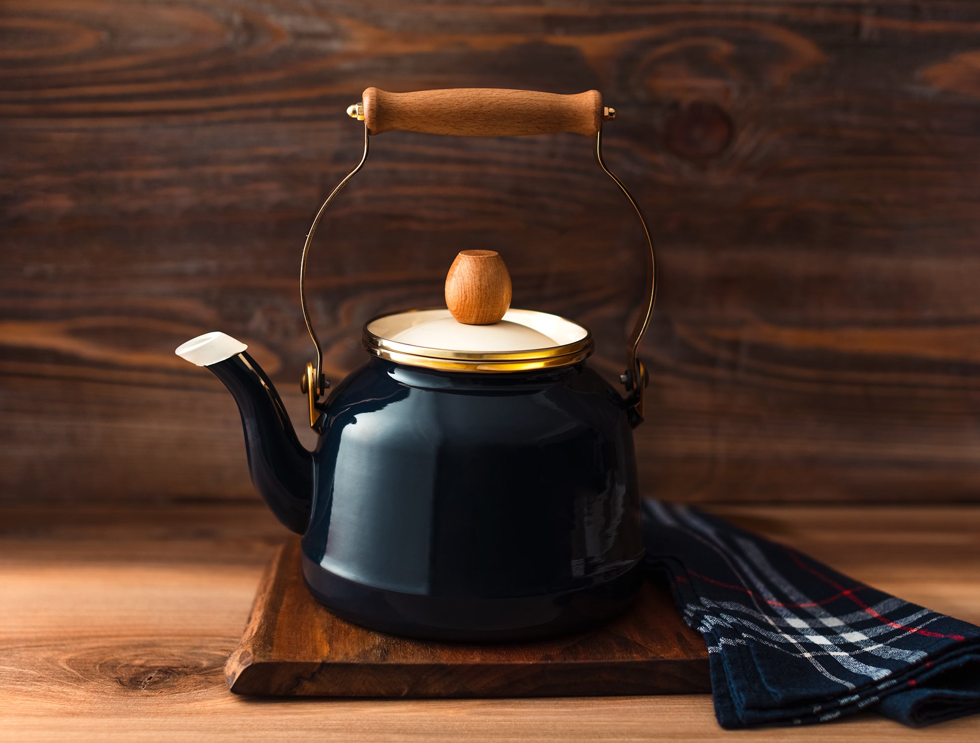 Bonneville Teapot - Madame Coco JO