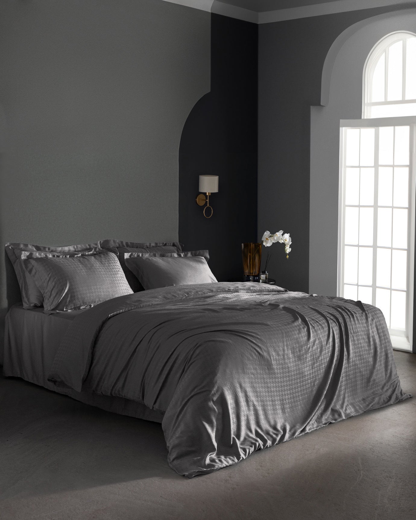 Lune King Size Bamboo Satin Duvet Cover Set - Madame Coco JO