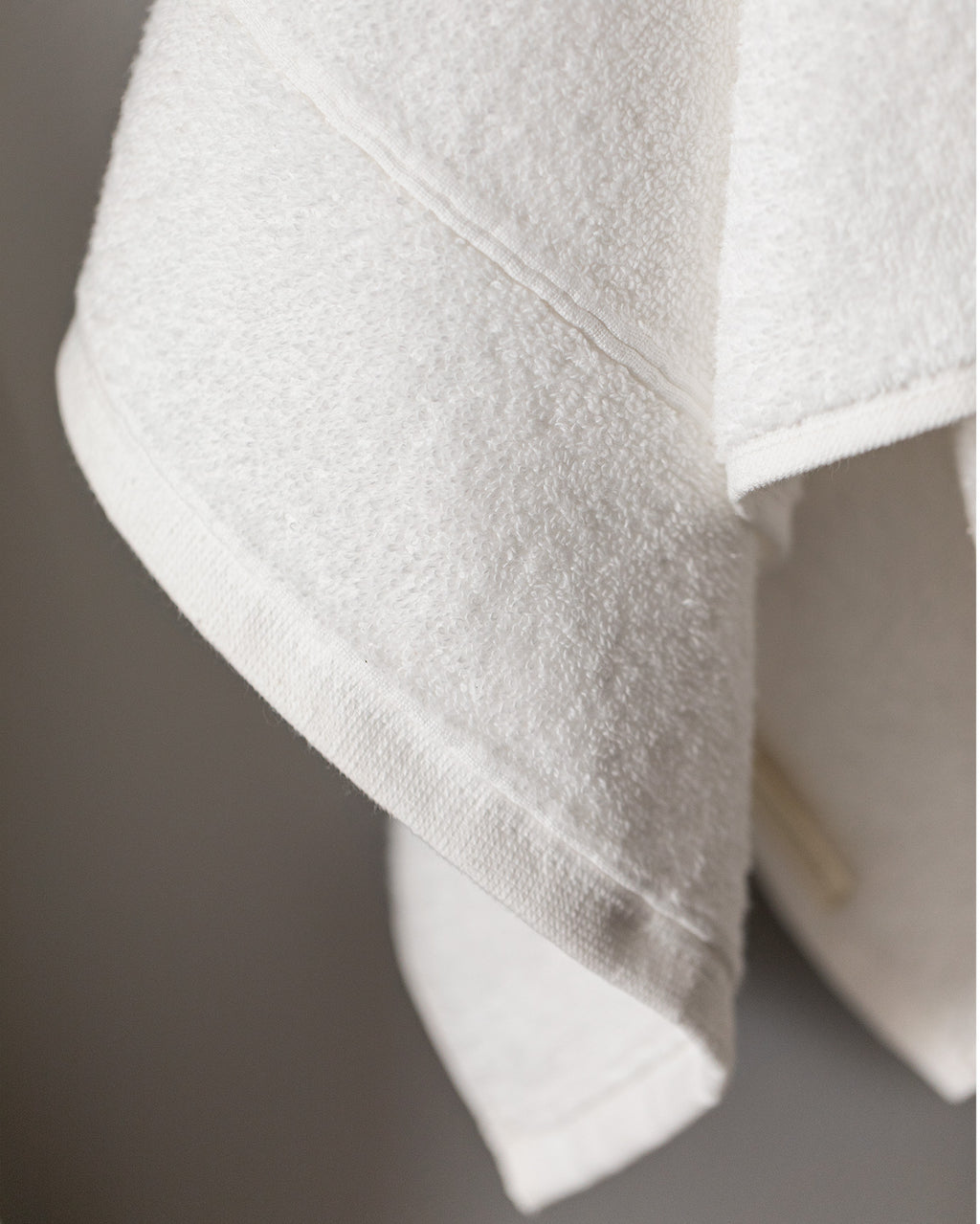 Avril Şalyaka Unisex Bornoz Set - Madame Coco JO