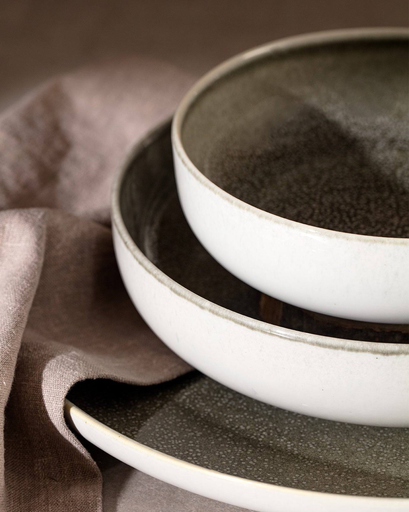 Madelyn Rea 24 Piece Dinner Set - Madame Coco JO