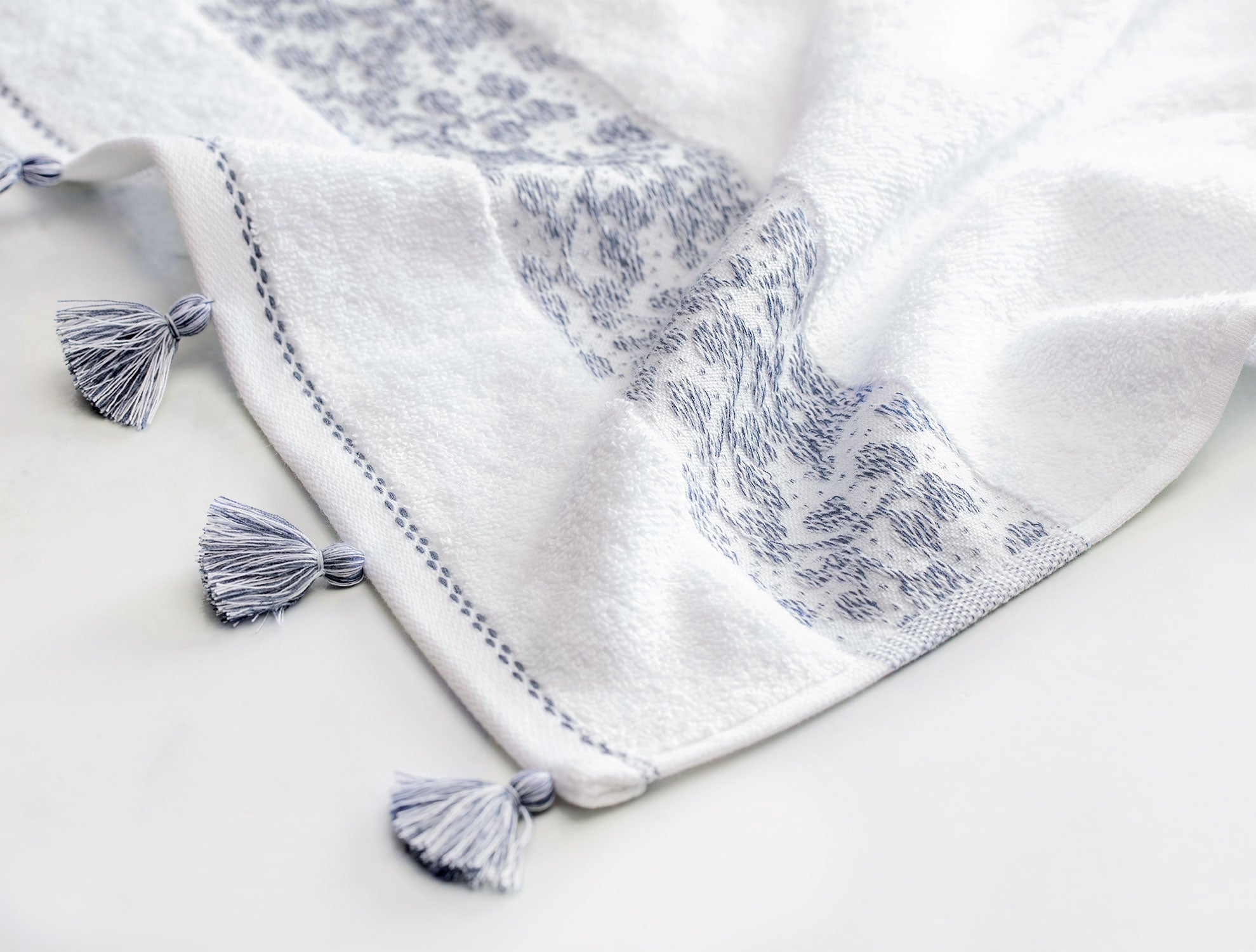 Fayette Hand Towel - Madame Coco JO