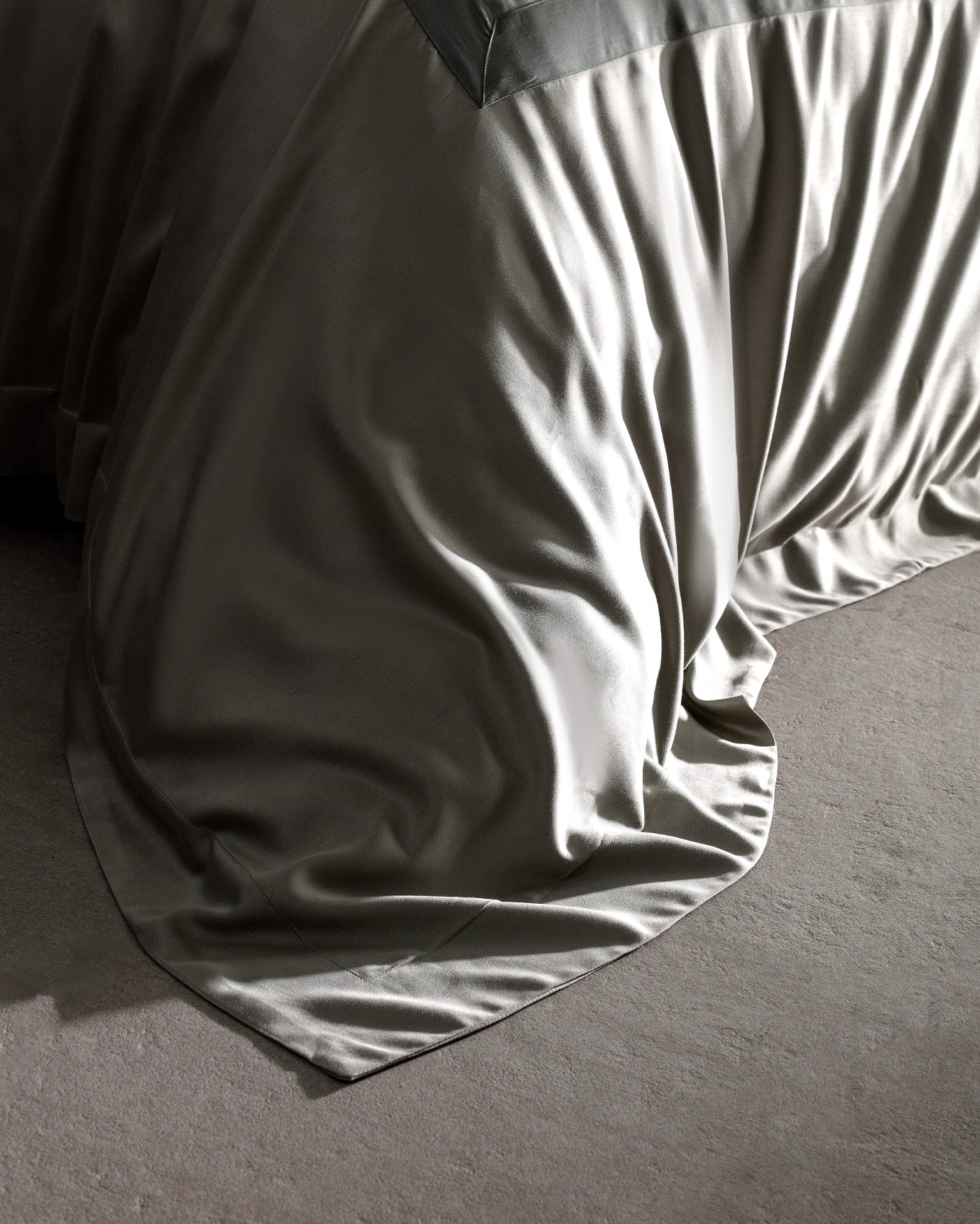 Samoa King Size Bamboo Satin Duvet Cover Set - Madame Coco JO
