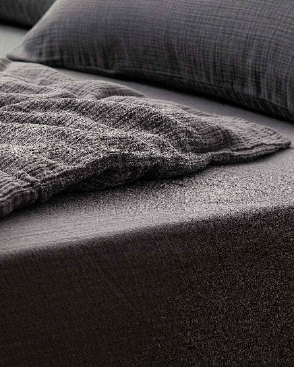 Marla Muslin Superking Size Duvet Cover Set - Fitted - Madame Coco JO