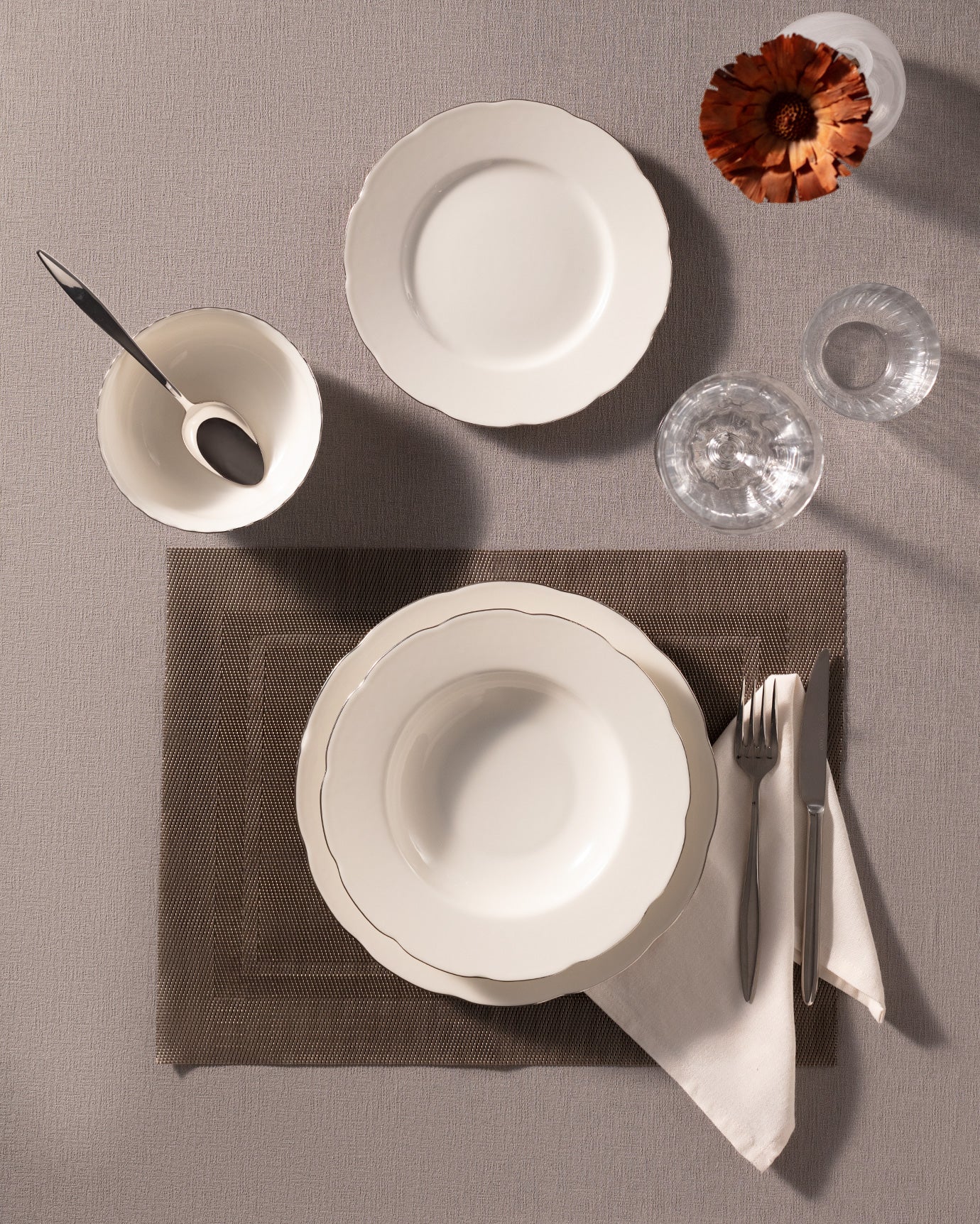 Amabella Dinner Set  24 Pcs - Madame Coco JO