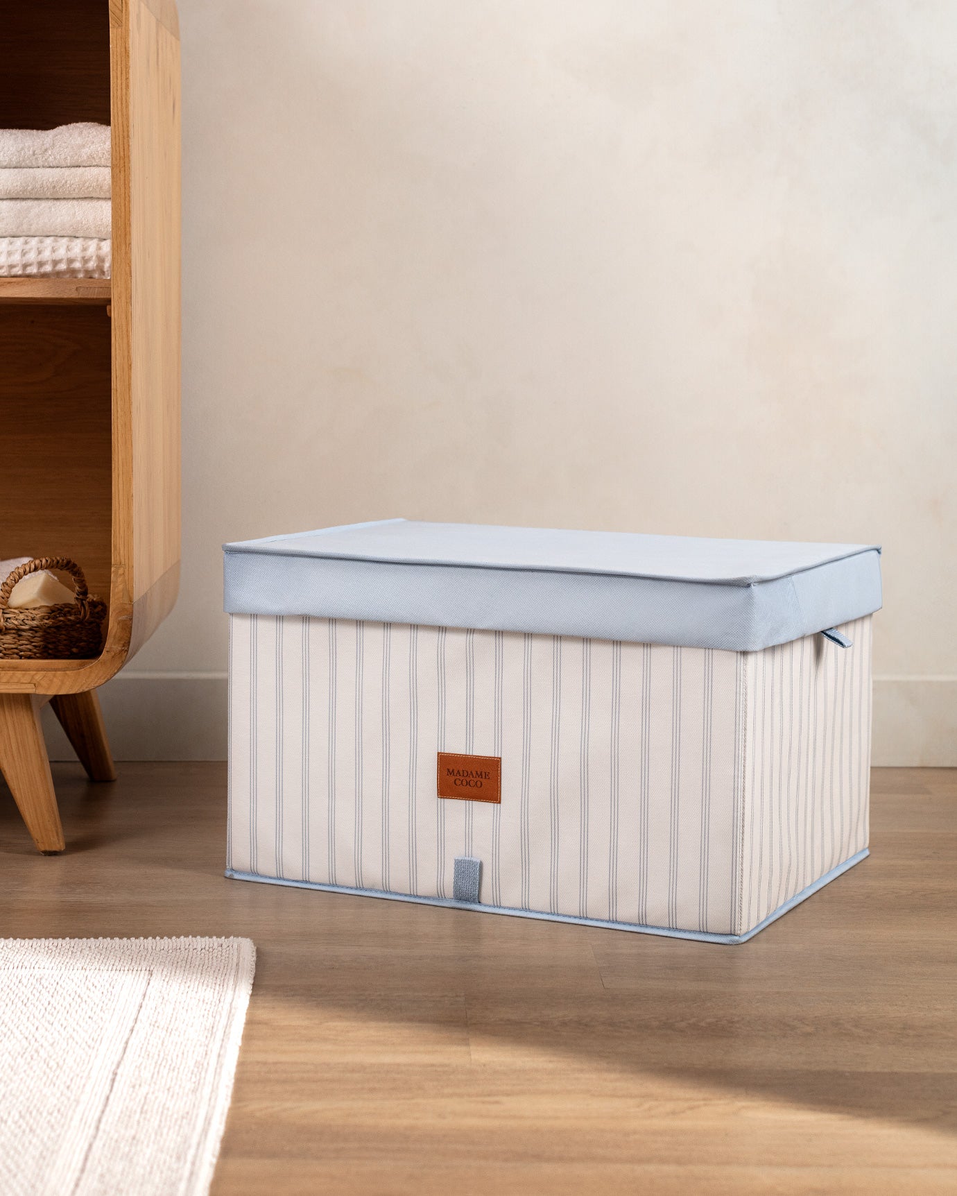 Nuage Regulatory Box With Lid - Madame Coco JO