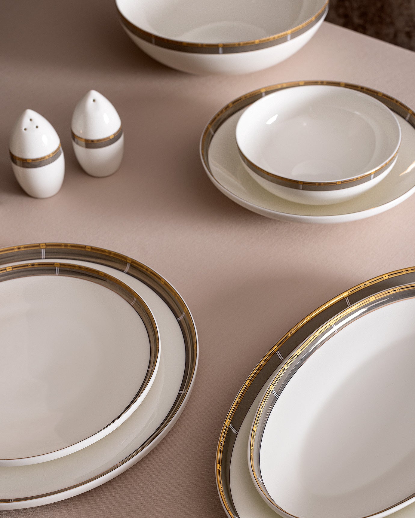 Bellamy 56 Piece Dinner Set - Madame Coco JO