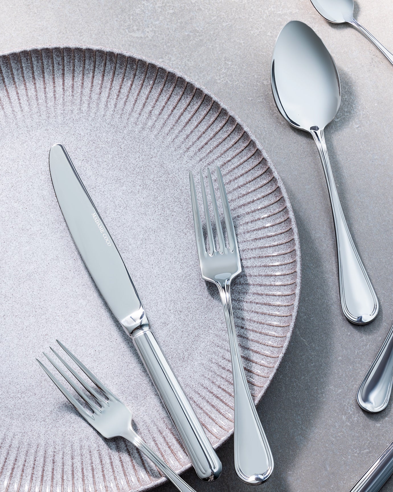 Syrena 42 Pcs Cutlery Set - Madame Coco JO