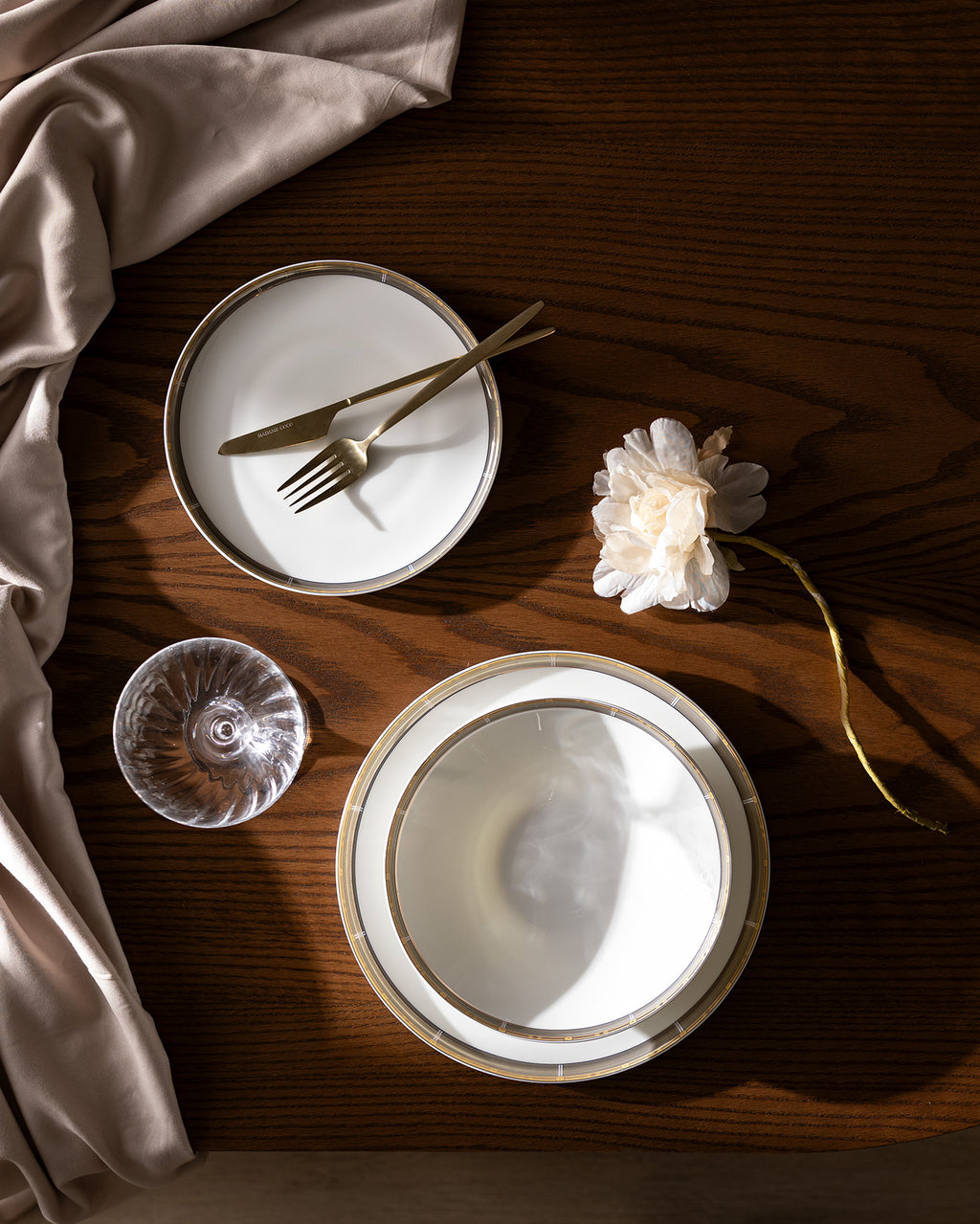 Bellamy 18 Piece Dinner Set - Madame Coco JO