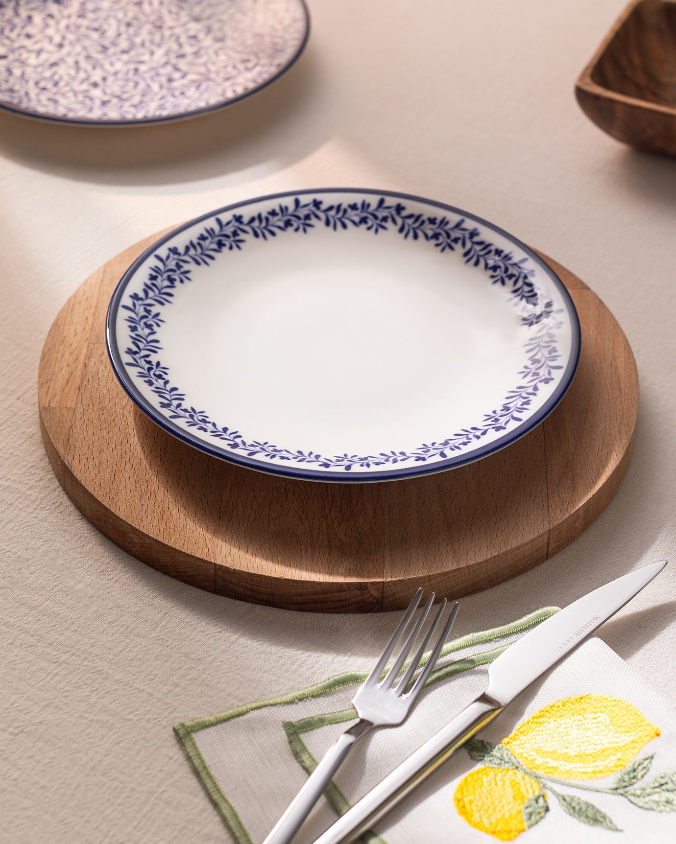 Rêve Bleu Couronne Dessert Plate 19 Cm - Madame Coco JO