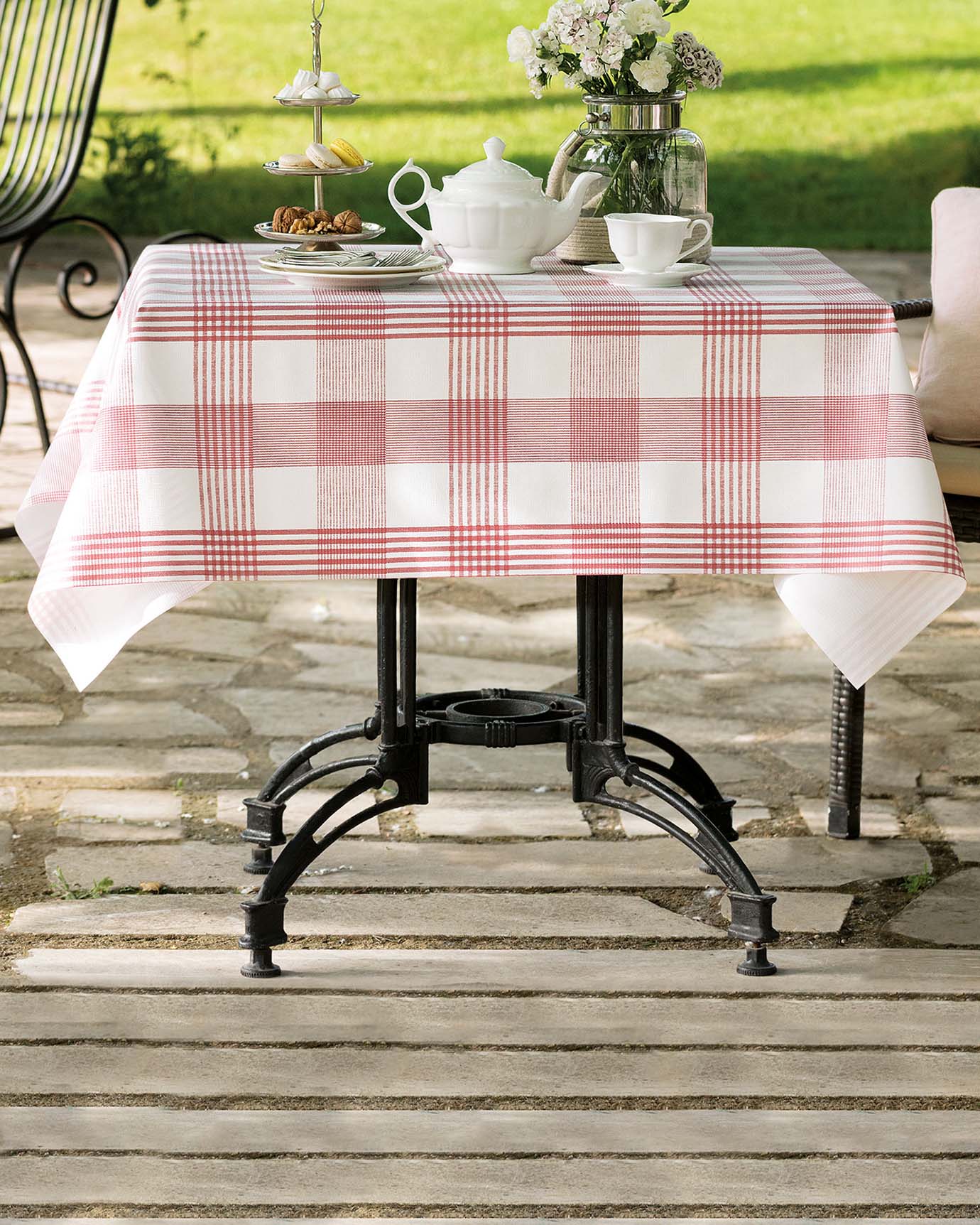 Majori Table Cloth - Madame Coco JO