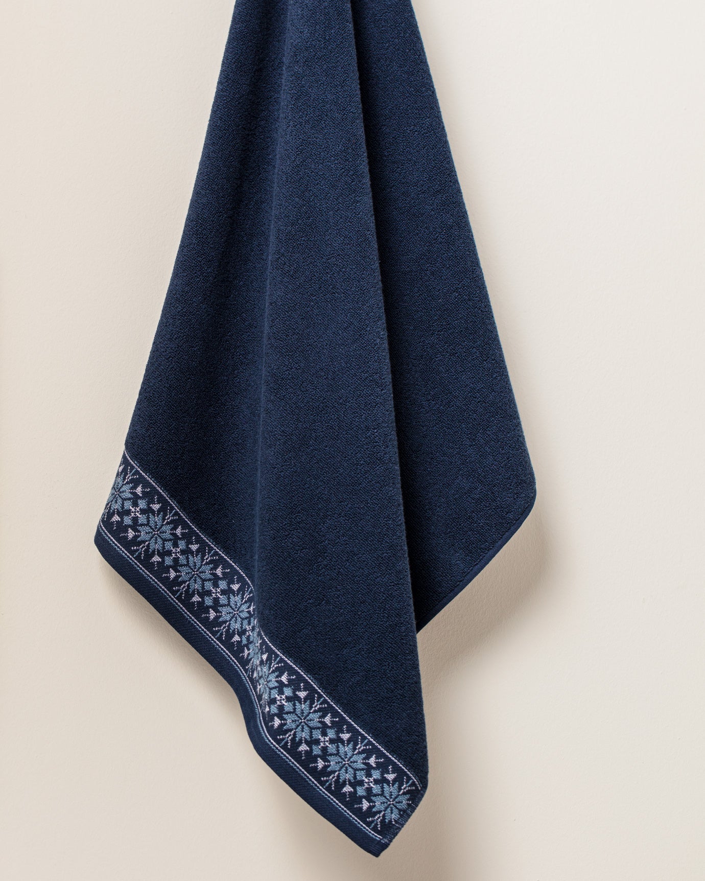 Caresse Bath Towel - Madame Coco JO