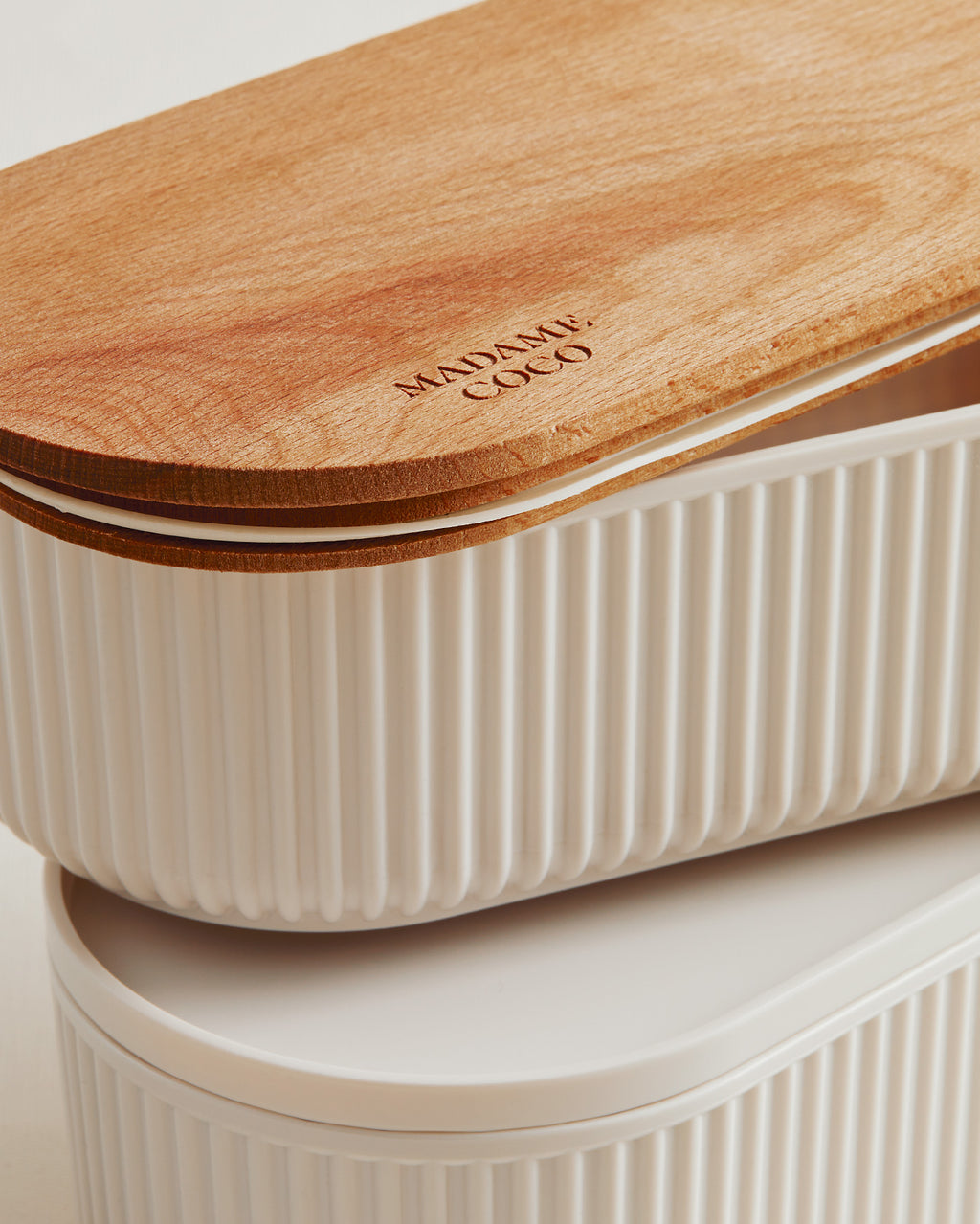 Storage Box With Wooden Lid 1000ml 2pcs - Madame Coco JO