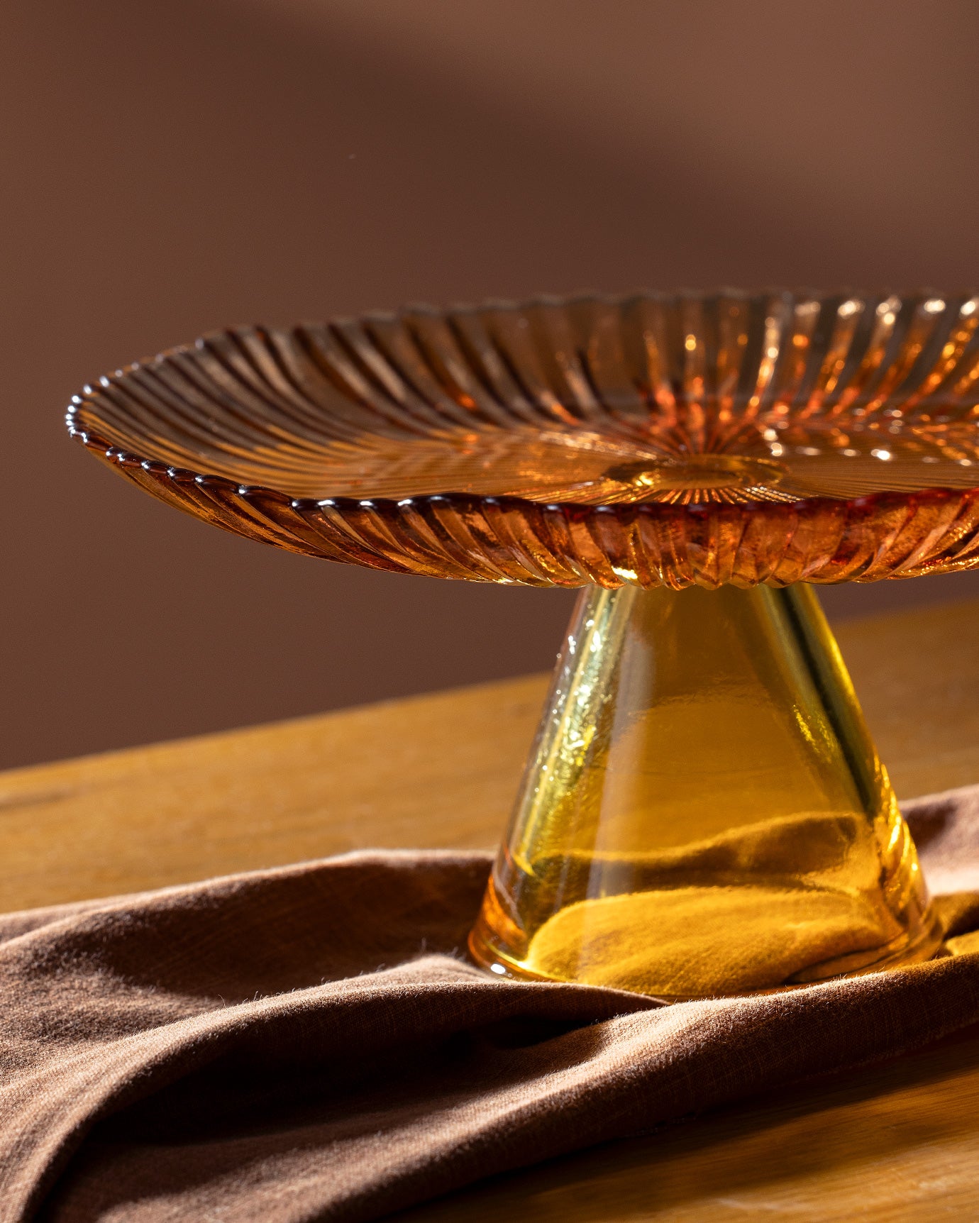 Soleil Footed Cake Plate - 21 Cm - Madame Coco JO