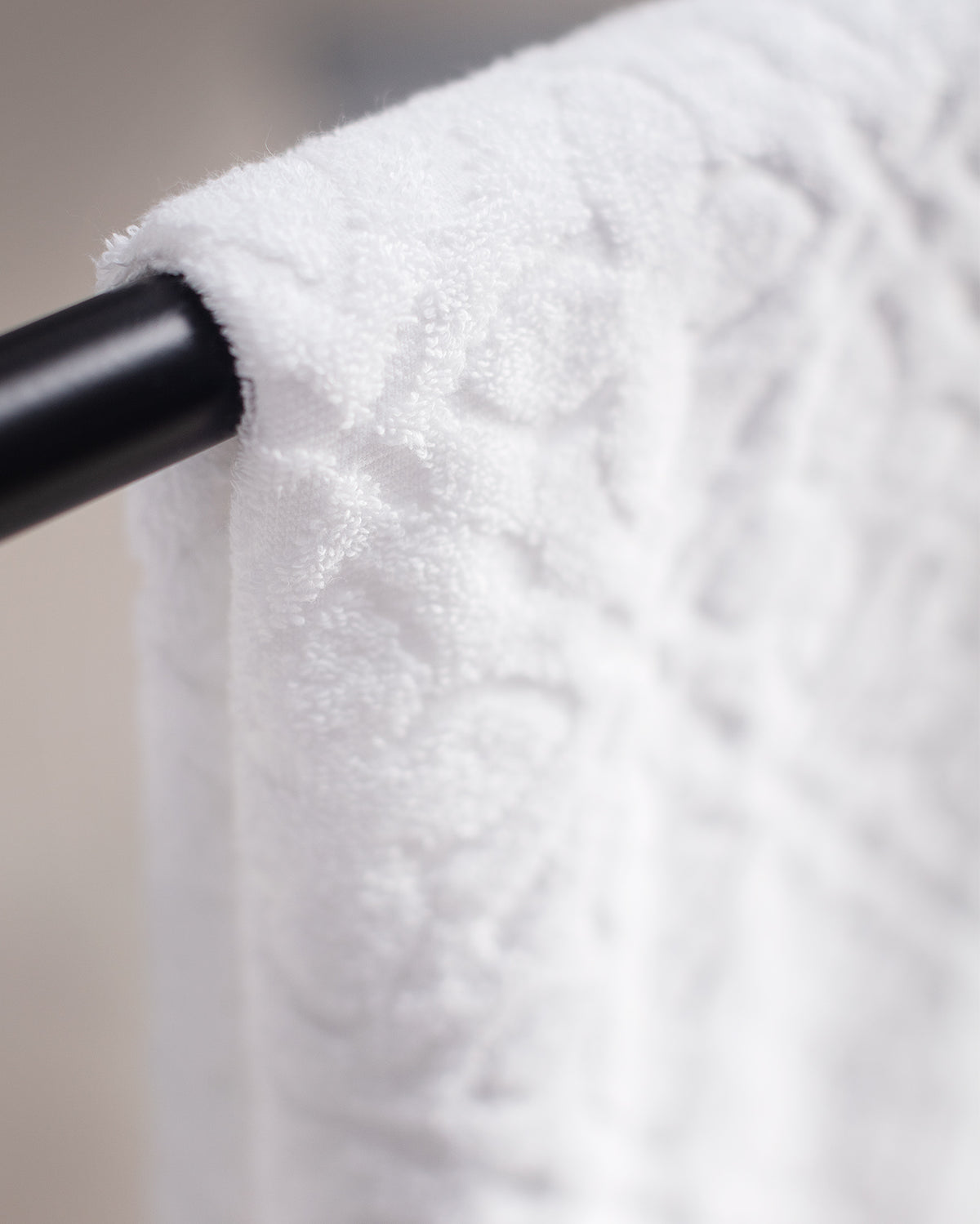 Chance Jacquard Bath Towel - Madame Coco JO