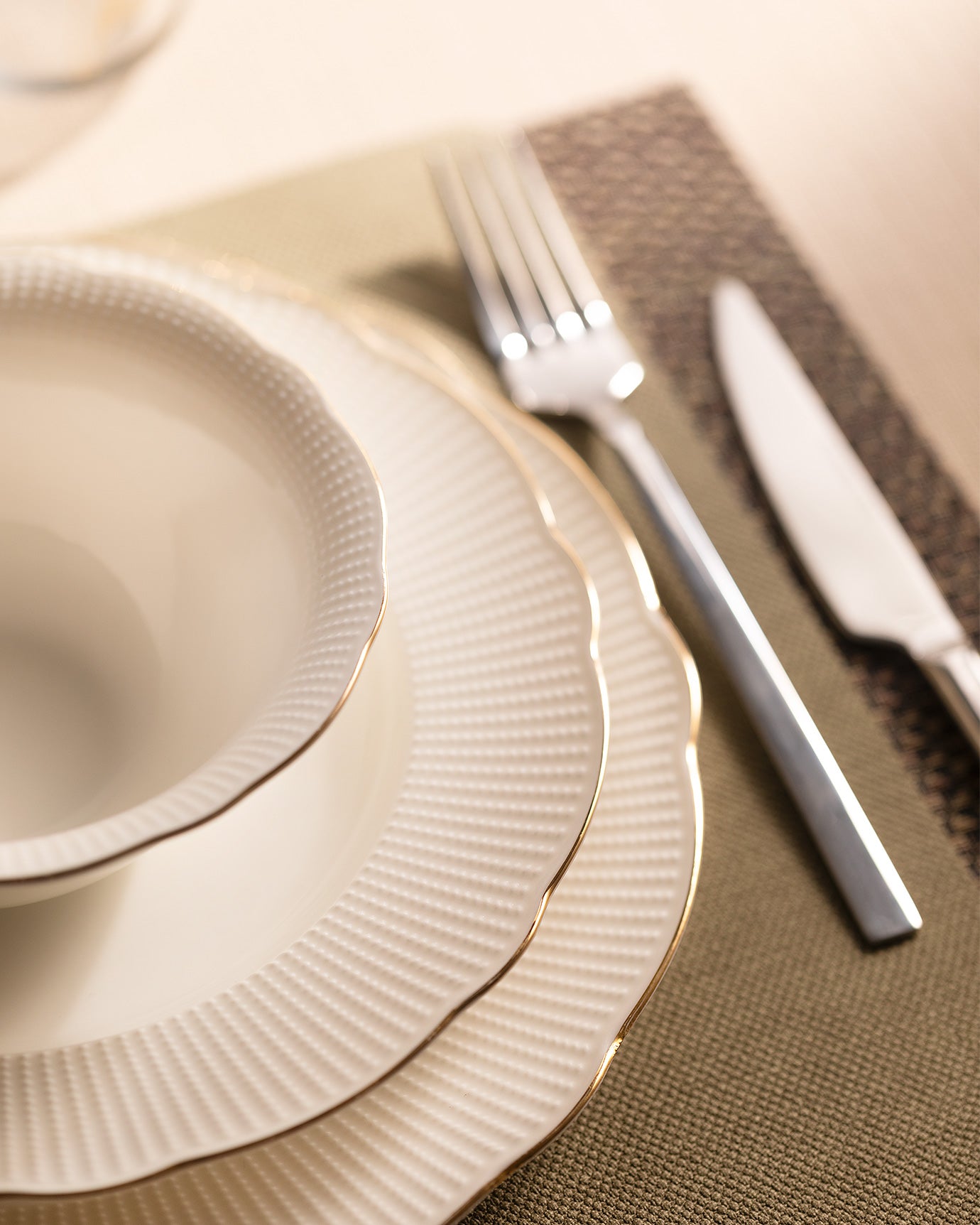 Delron Dinner Set  24 Pcs - Madame Coco JO