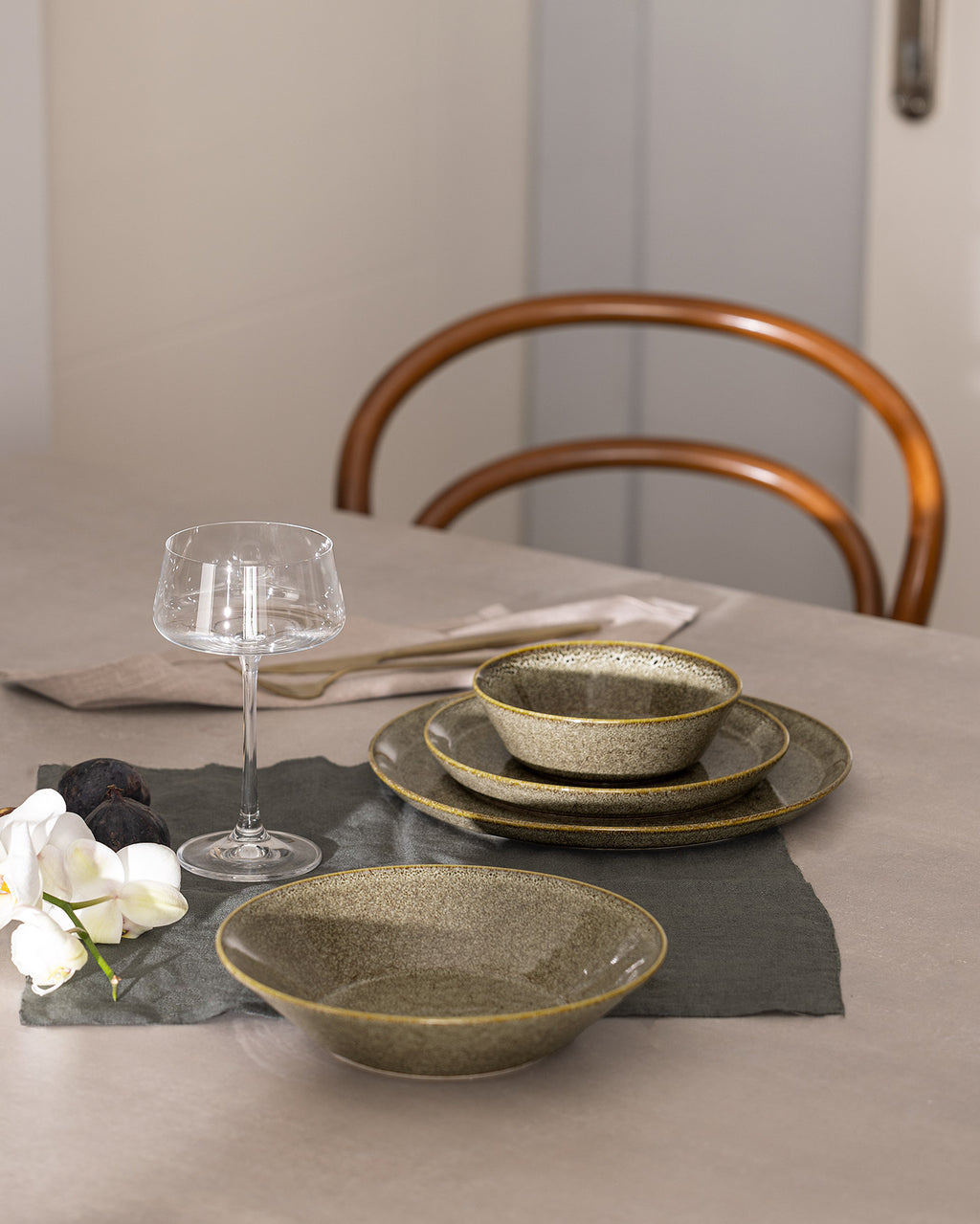 Bondy 24 Piece Dinner Set - Madame Coco JO