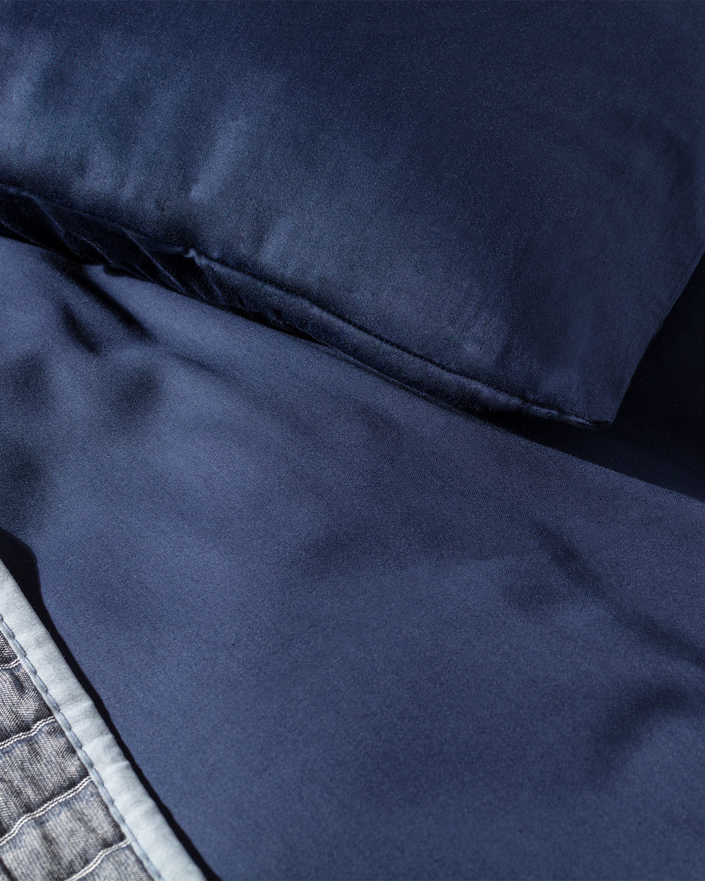 Jeanne Double Size Duvet Cover Set-bordered-satin - Madame Coco JO