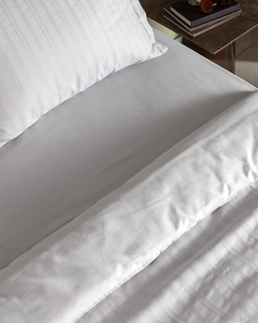 Nicole King Size Dobby Duvet Cover Set - Madame Coco JO