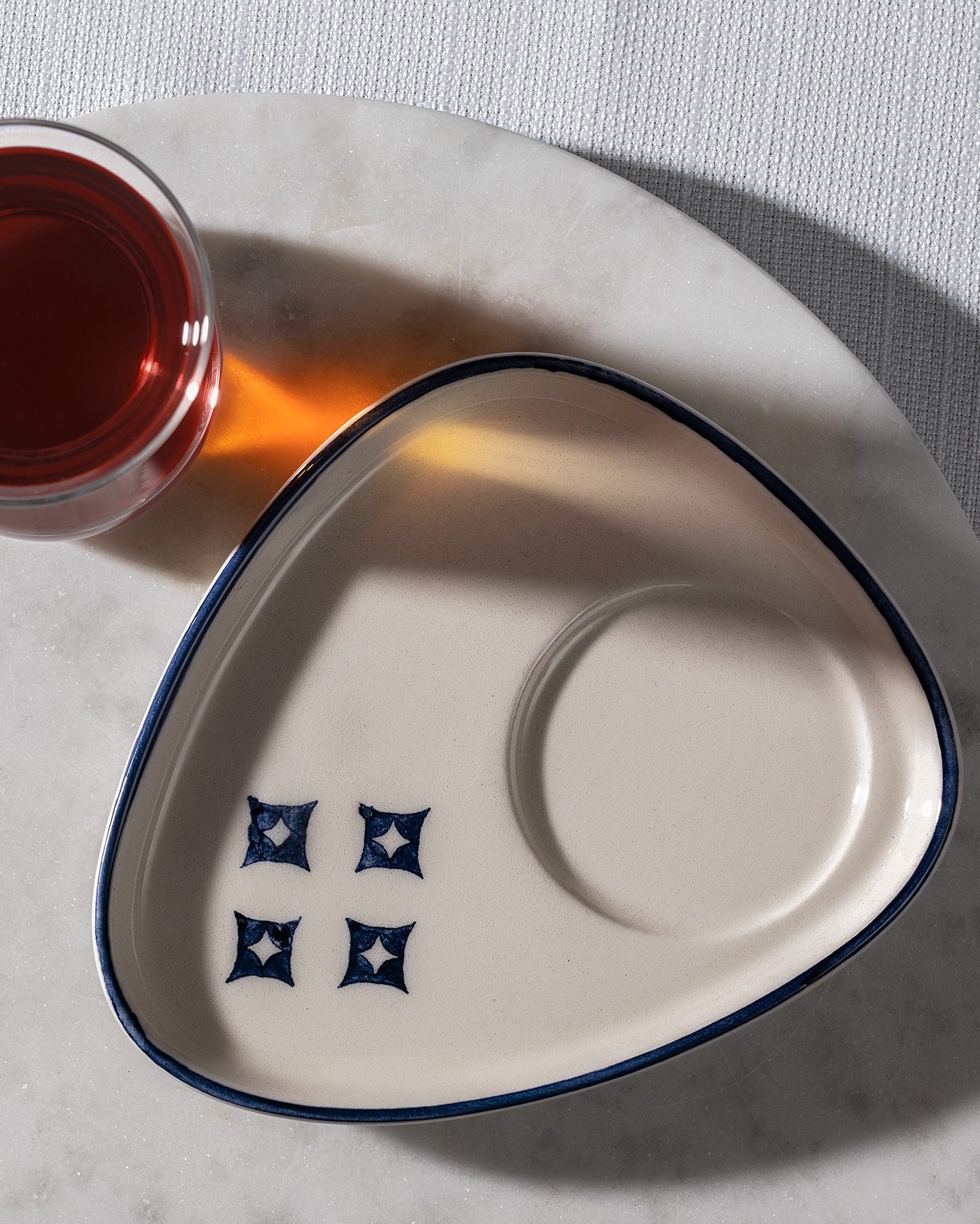 Vie Rouge Bourges 4-piece Tea Set - Madame Coco JO