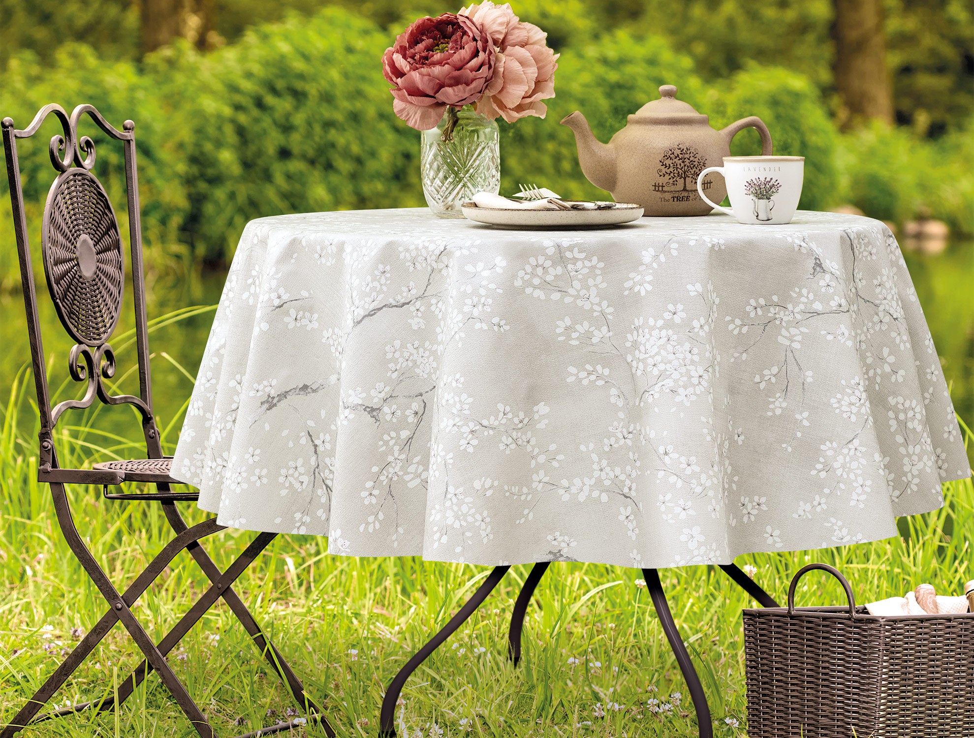 Exorde Table Cloth - Madame Coco JO