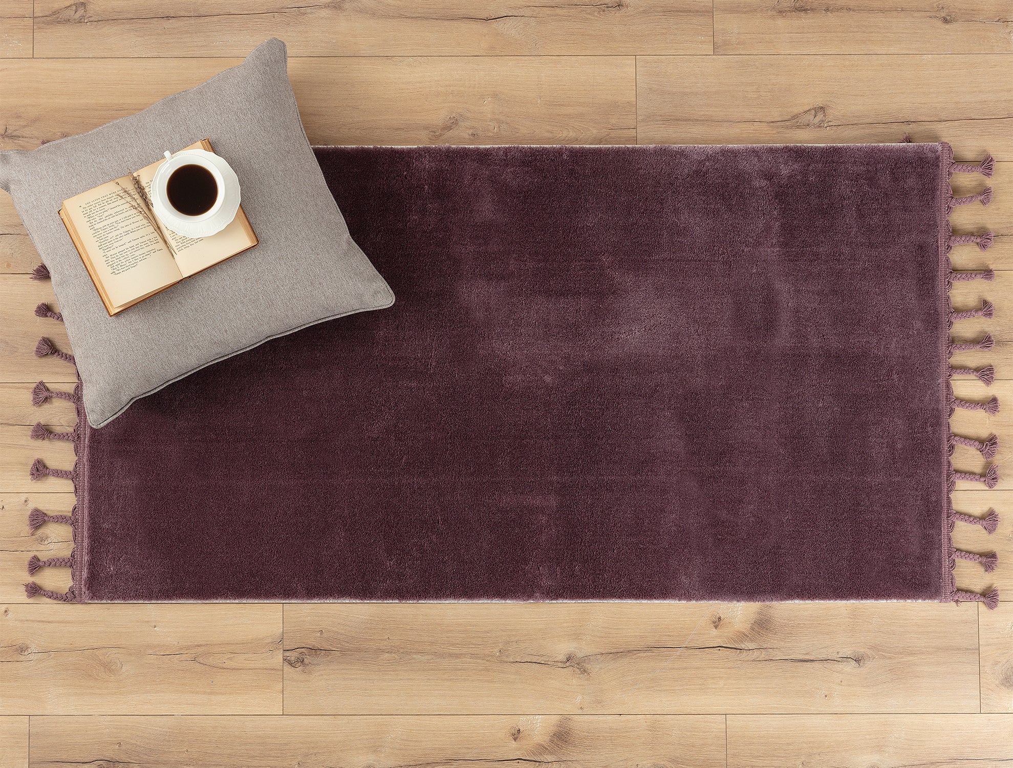 Carol Fringed Carpet - Madame Coco JO
